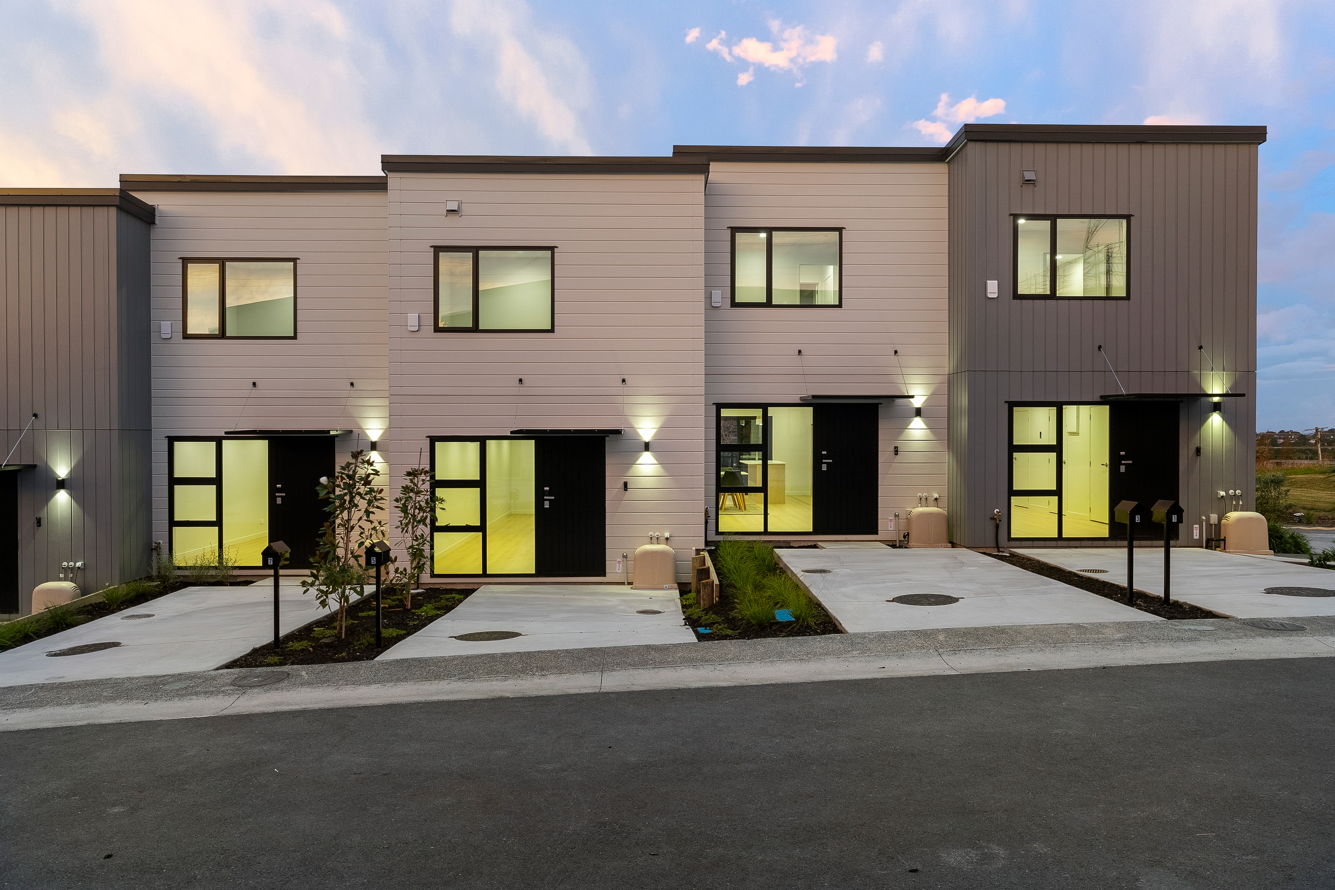 VENDOR MEETS THE MARKET - PRICE REDUCTION