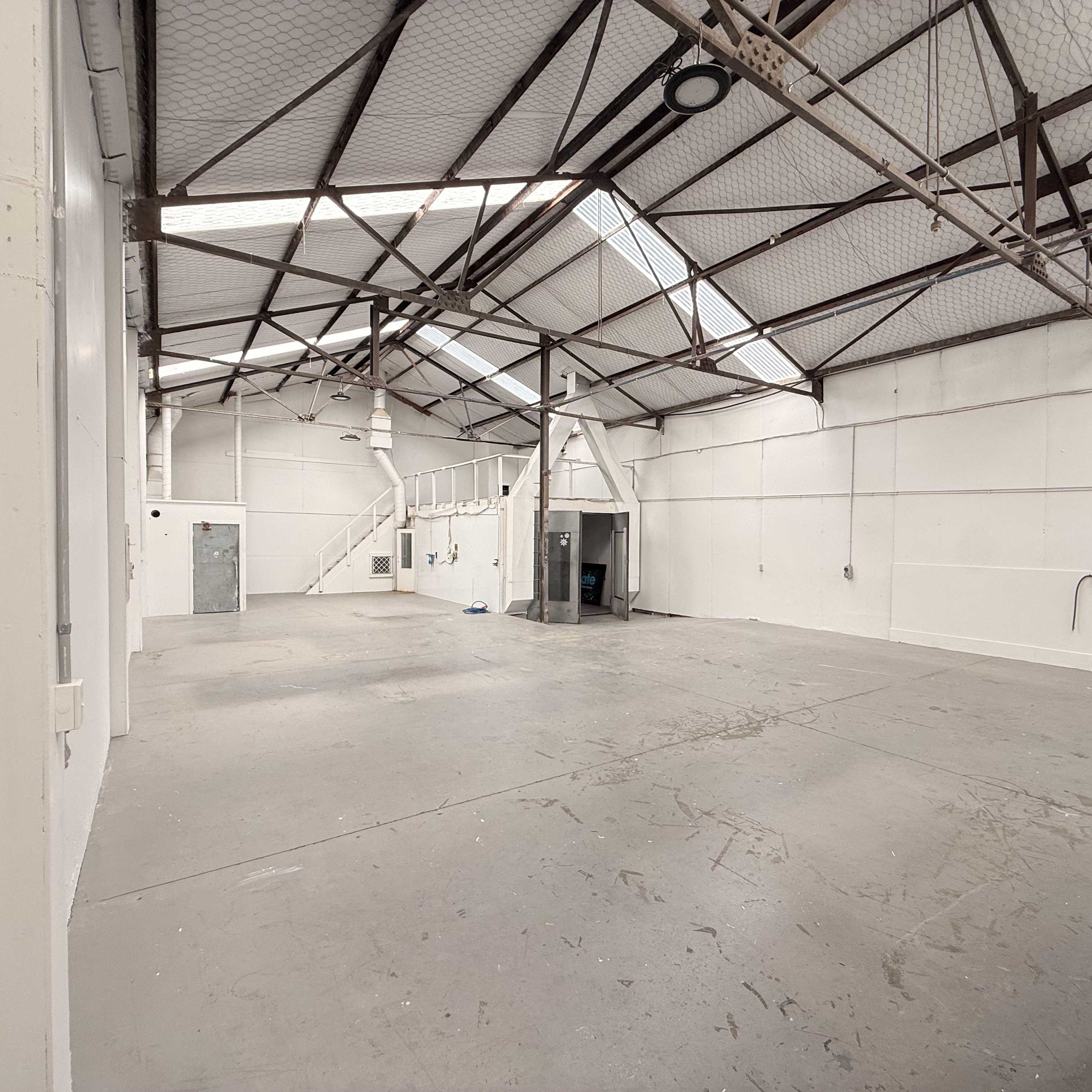 Dream Industrial unit in Miramar