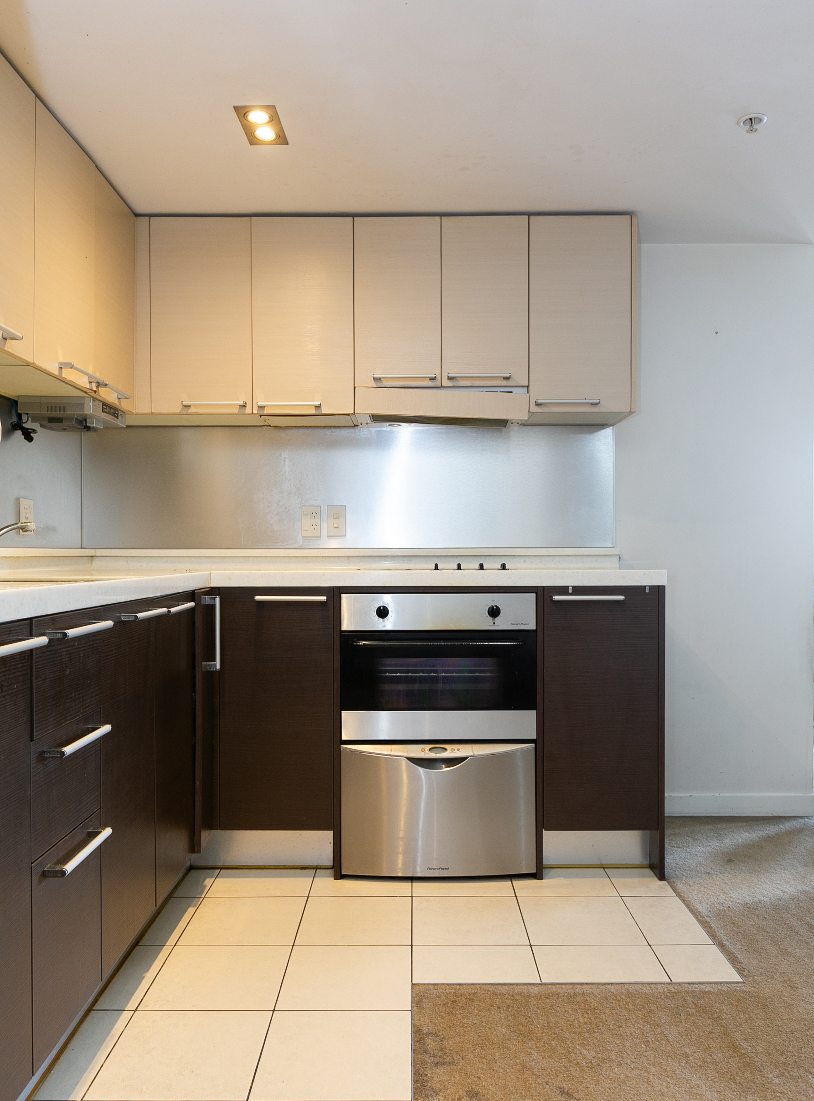 SKY HIGH | NORTH-FACING | 3 BEDS | $699k
