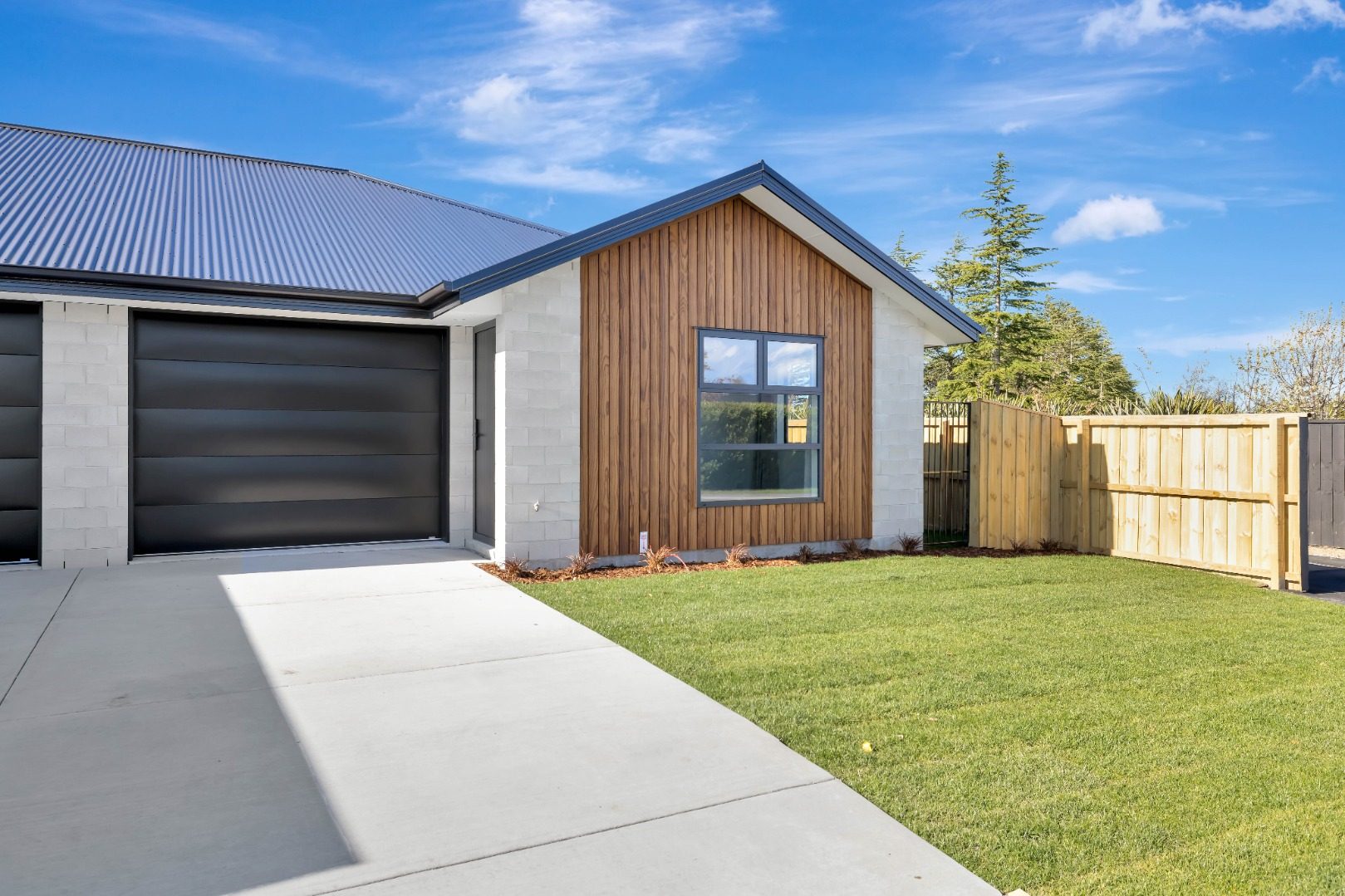 Dual Living Opportunity in Rolleston