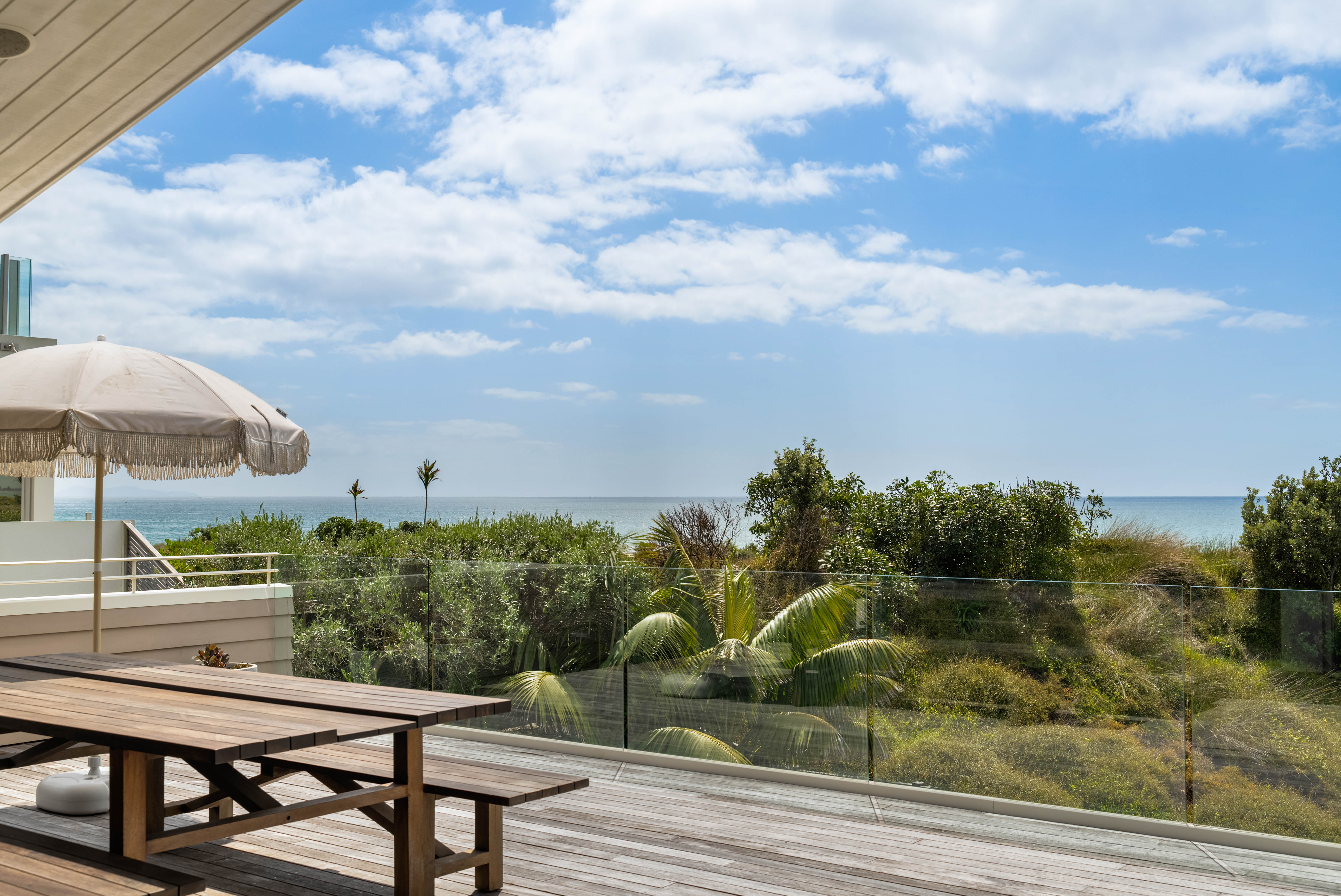 Beachfront - 5 Bed | 4 Bath | Pool