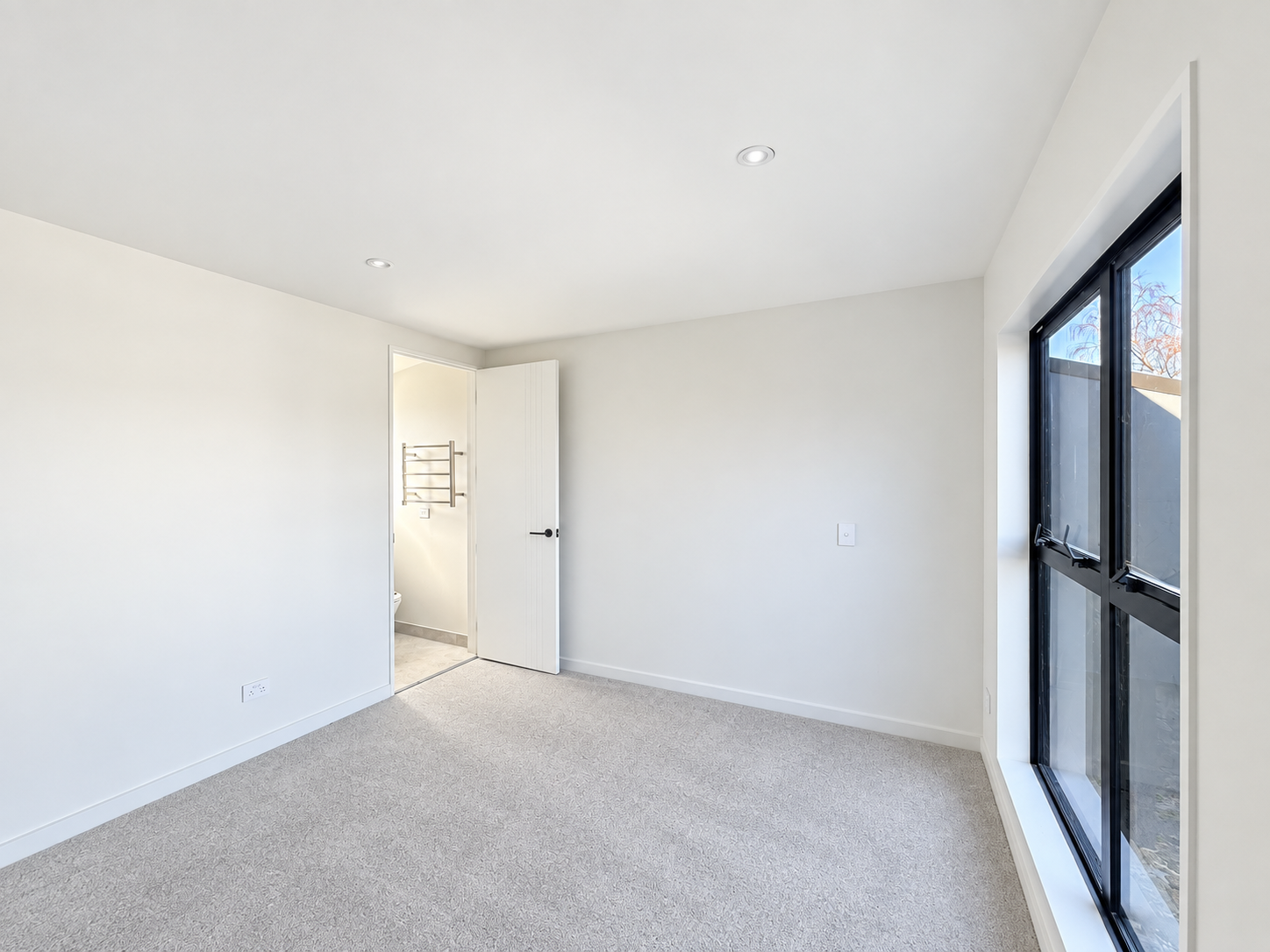 Residential for sale in Christchurch, 1-4/49 Cleveland Street, Edgeware, 126 m²