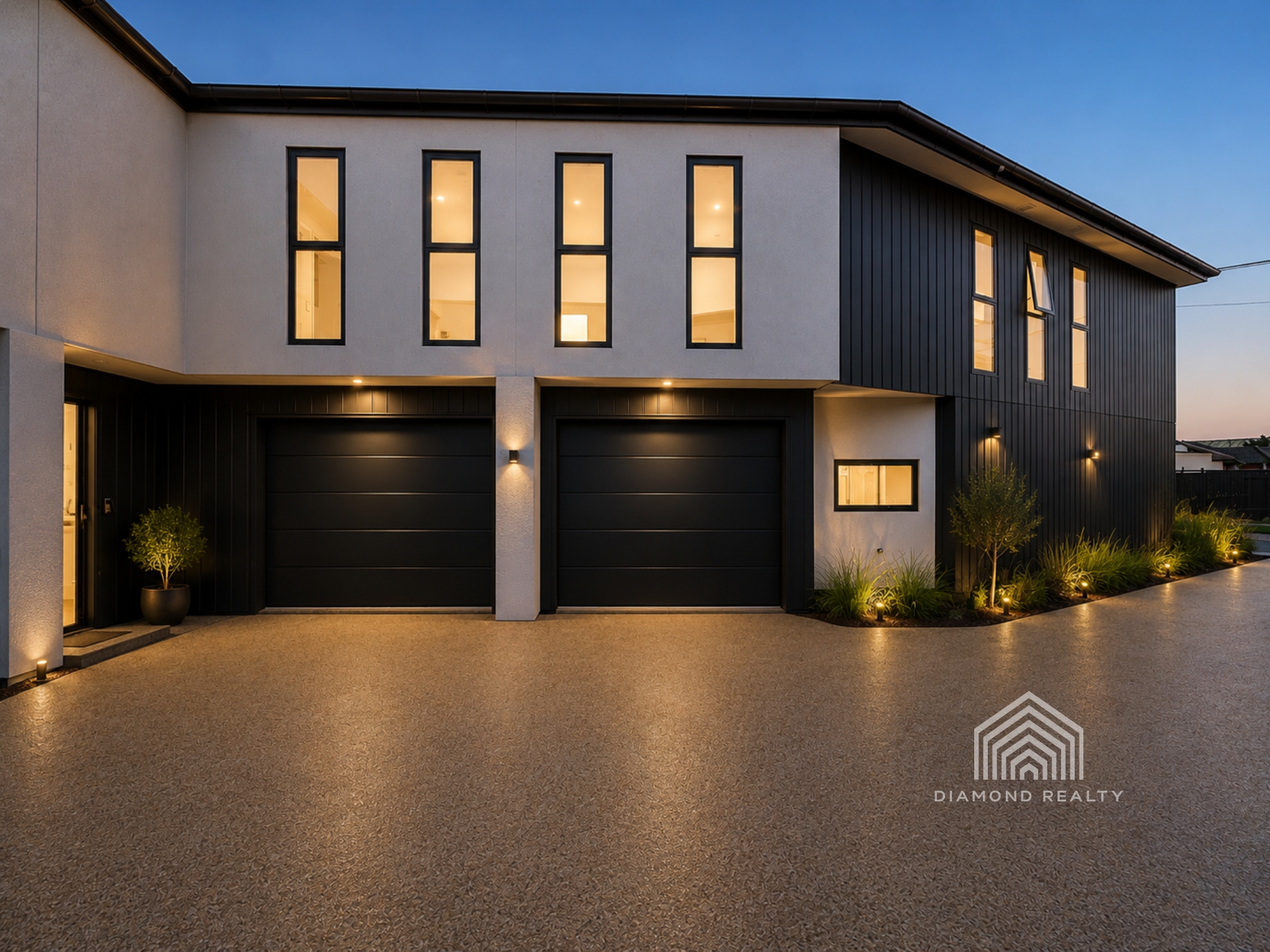 Almost Ready - Burnside High & Airport Nearby!