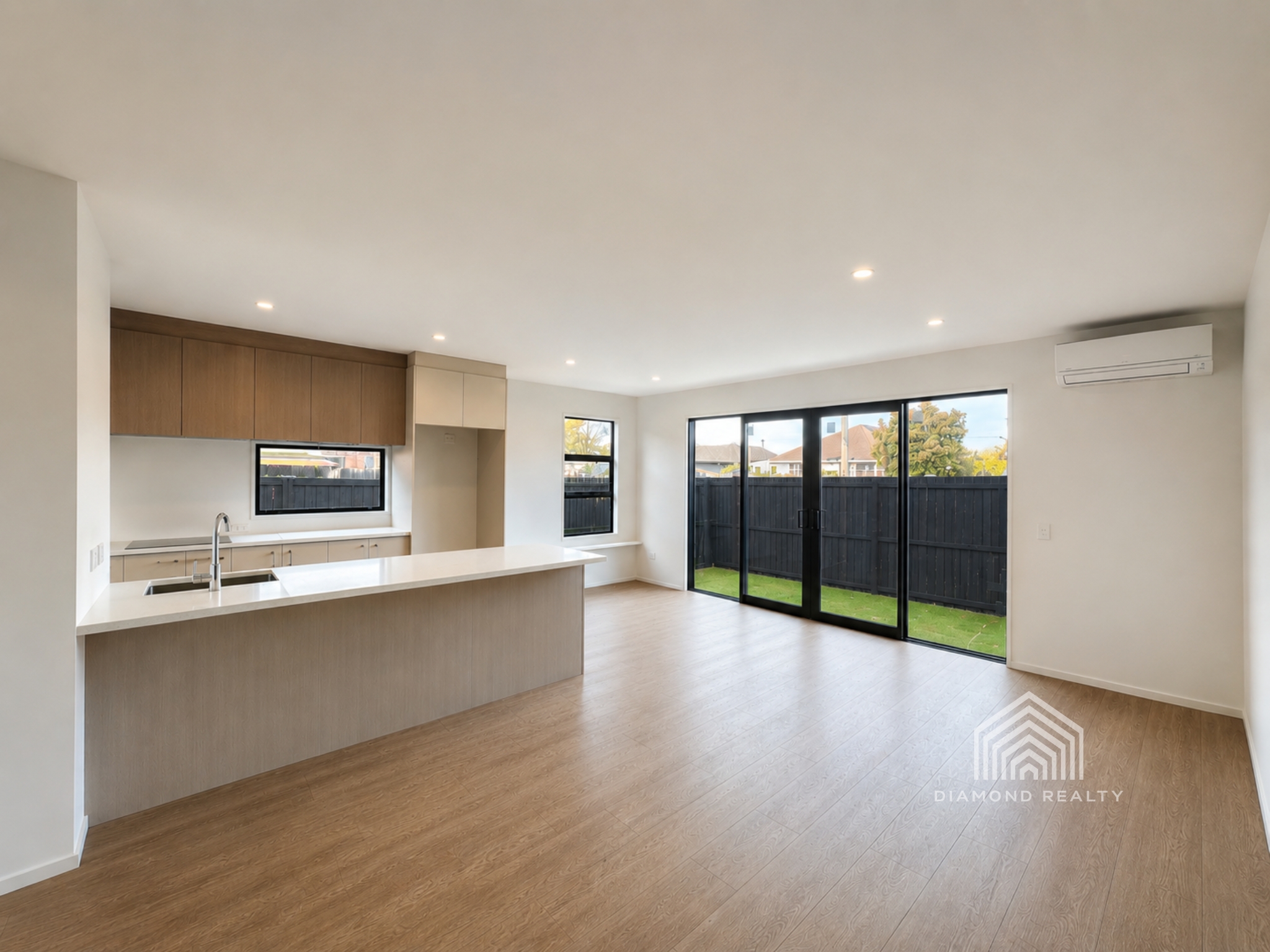 Almost Ready - Burnside High & Airport Nearby!