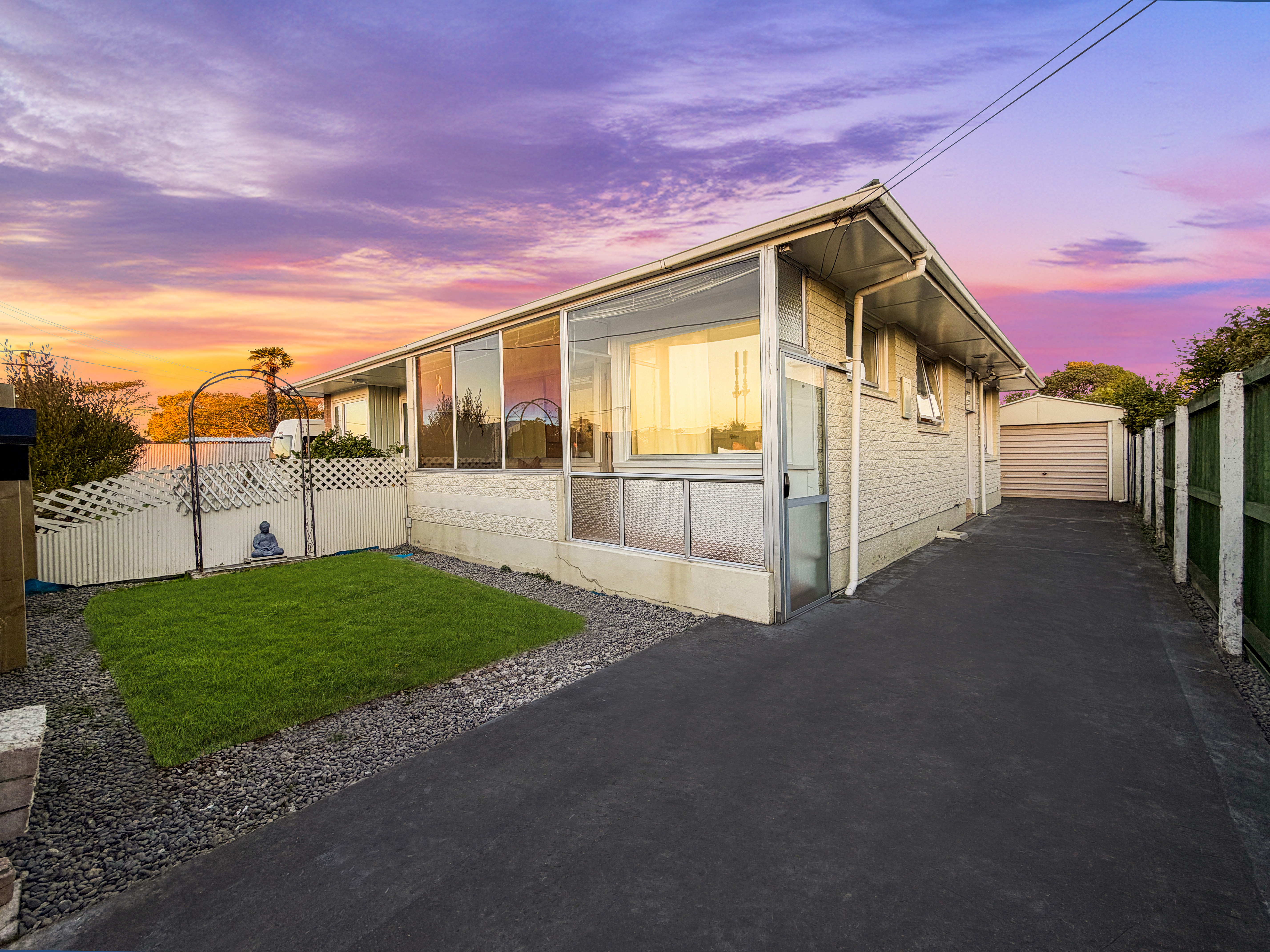 Solid, Stylish & Superb Buying in Spreydon