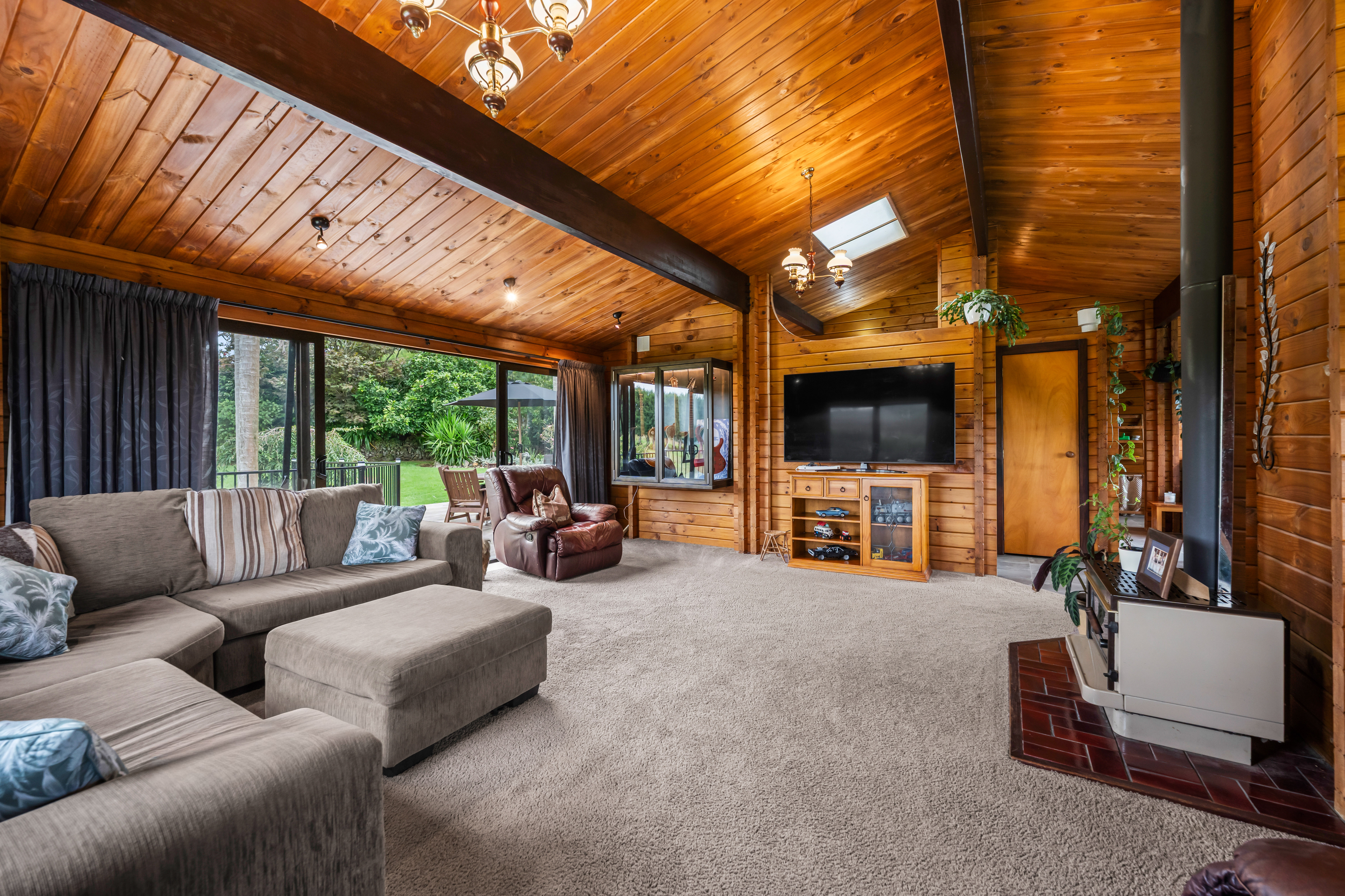 Residential for sale in Whangarei, 3/1623 State Highway 14, Maungatapere, 200 m²