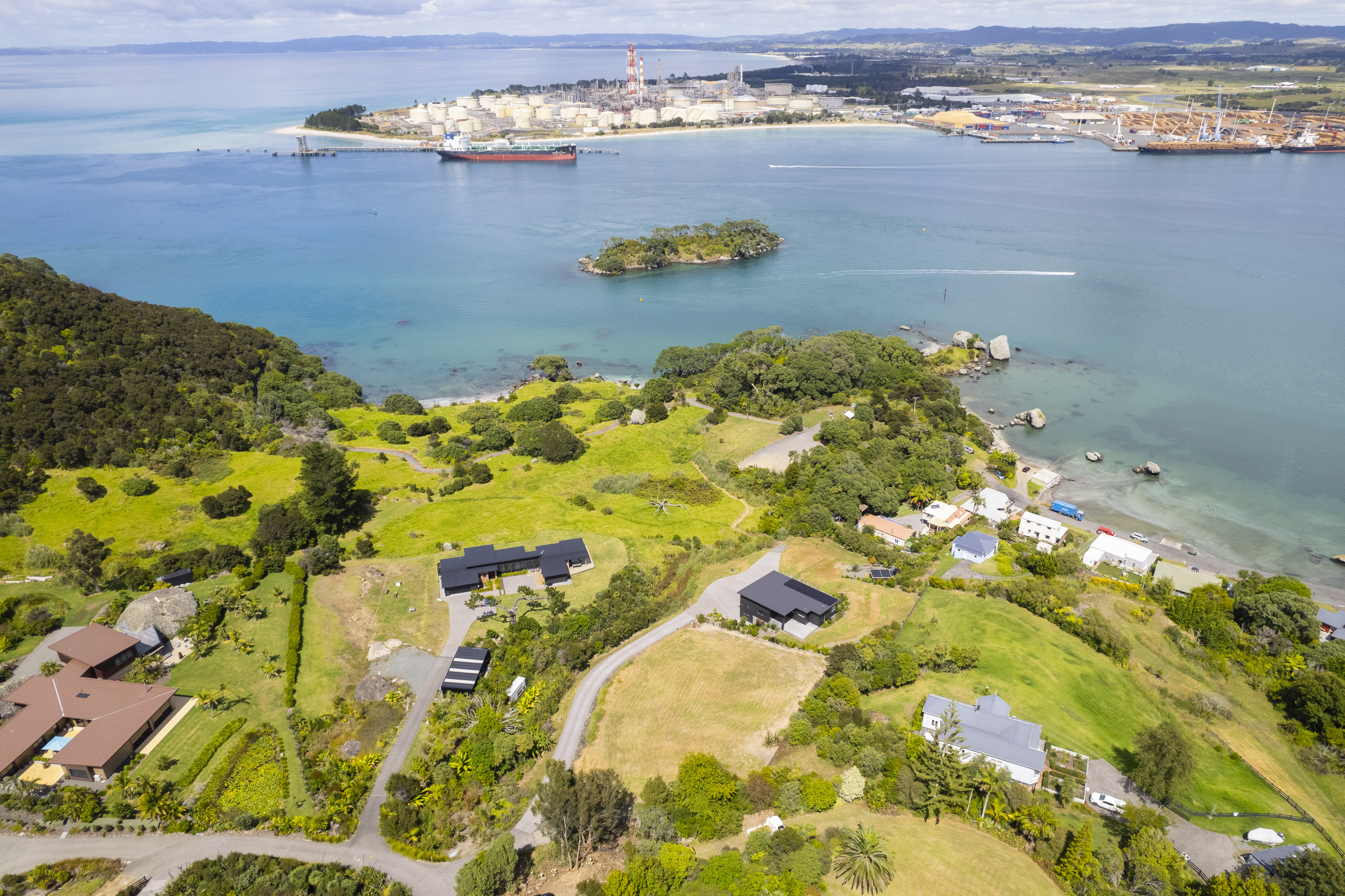 Residential for sale in Whangarei, 4 Lort Point Lane, Whangarei Heads