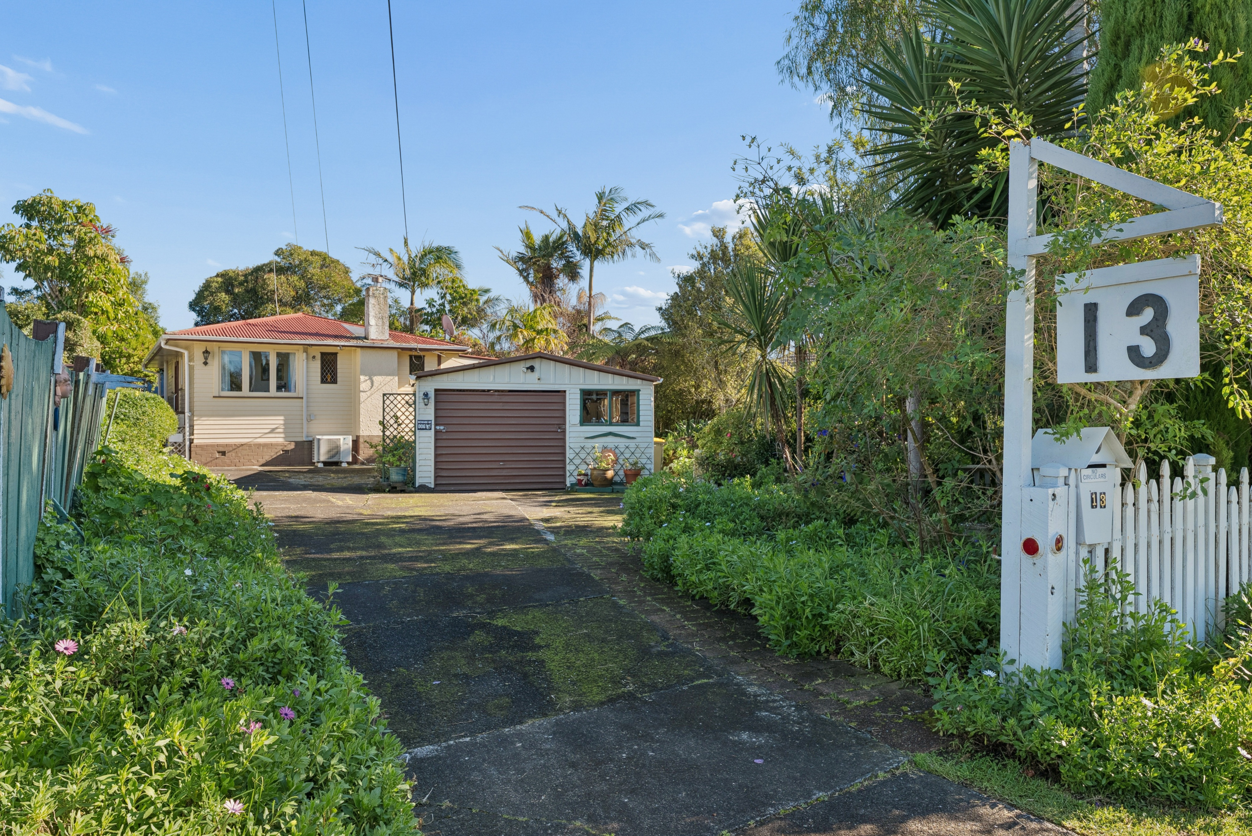 Residential for sale in Waitakere City, Te Atatu Peninsula