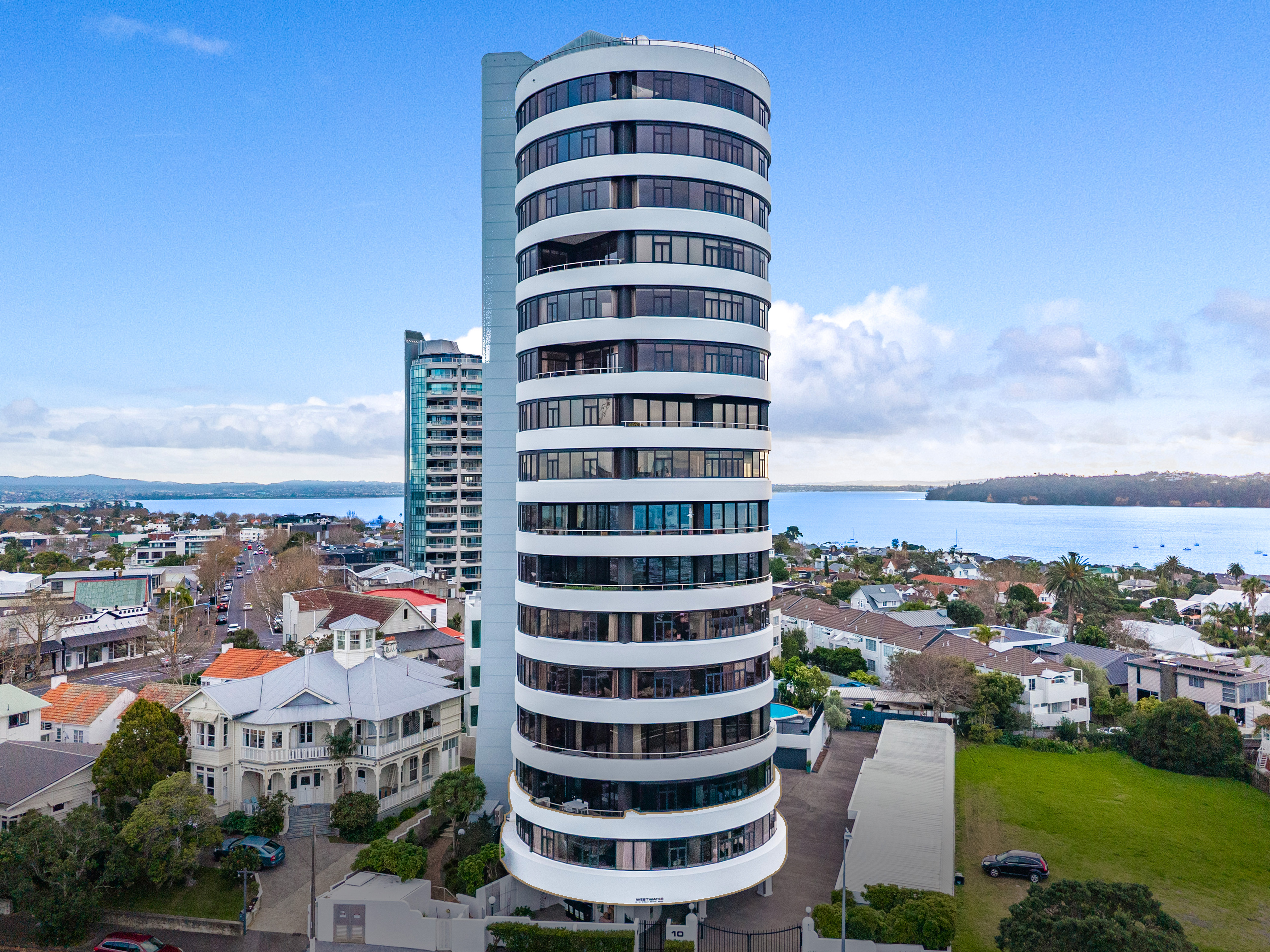 Modern Waterview Living in the Iconic Westwater