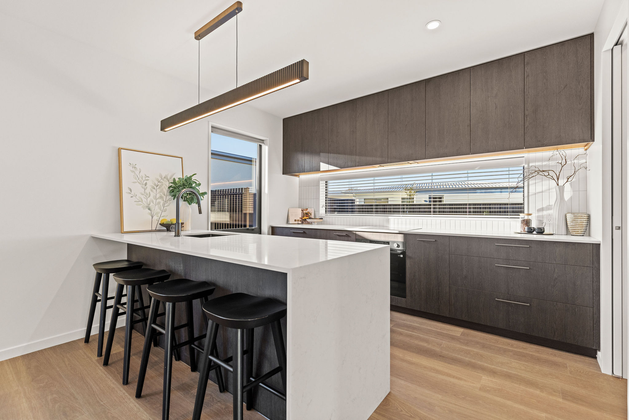 Where Contemporary Design Meets Comfort 4