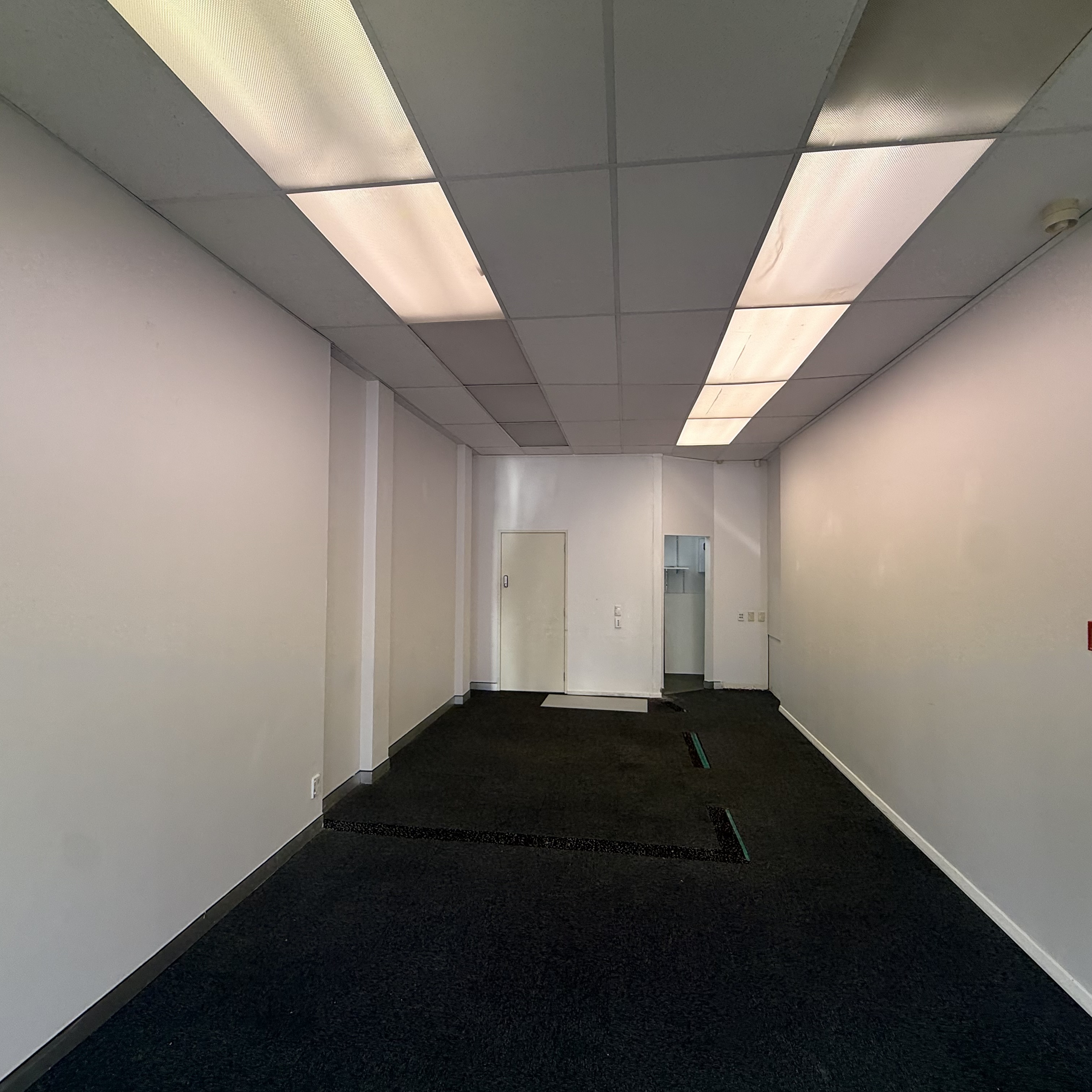 Prime Retail Opportunity in the Heart of Kilbirnie 5