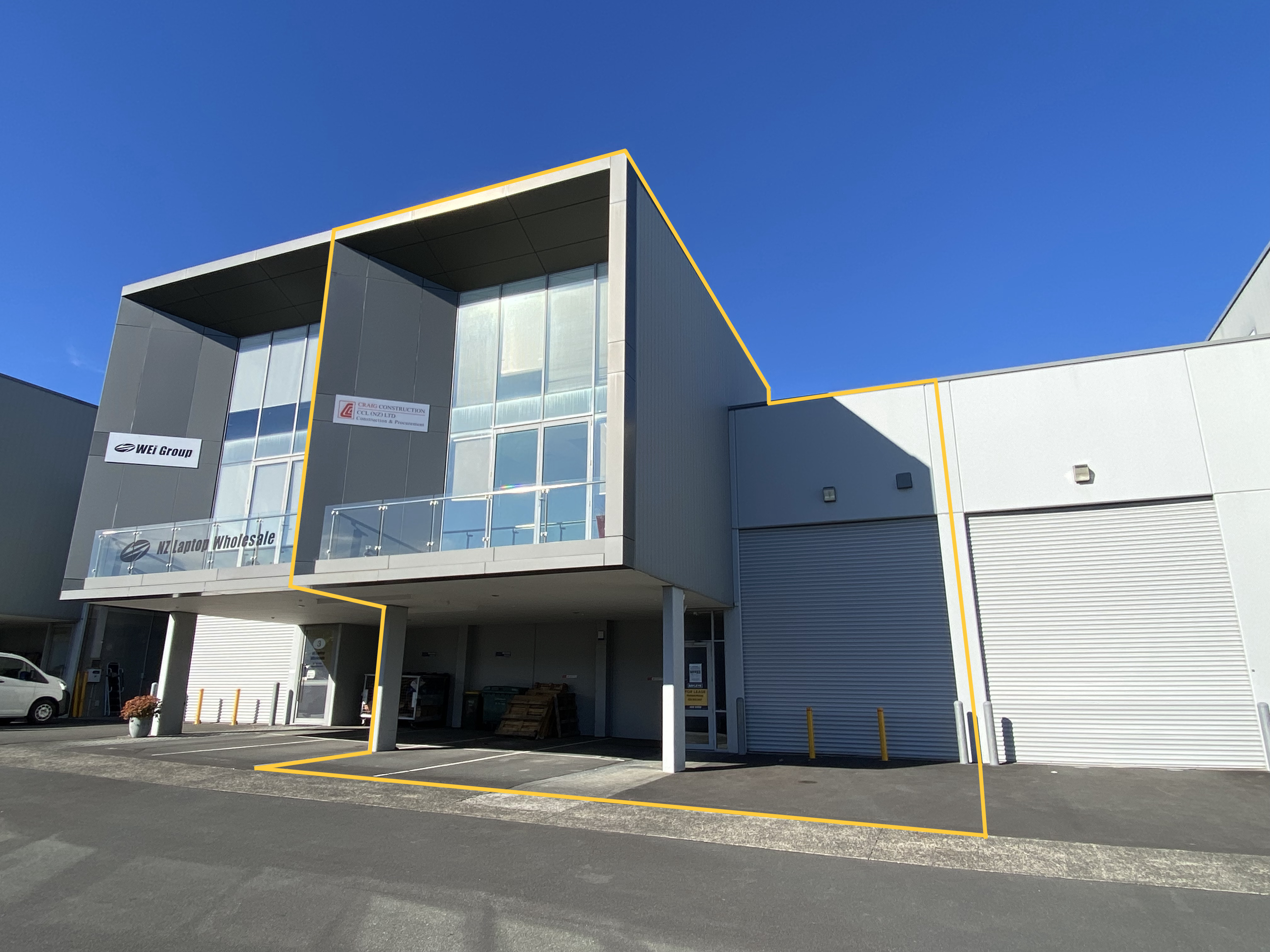 435SQM Modern High Stud Warehouse on Orbit Drive