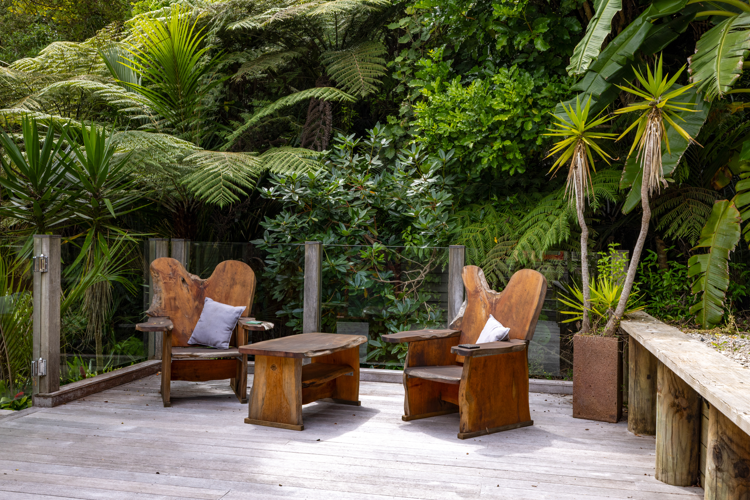 Sunshine Privacy Lifestyle Living