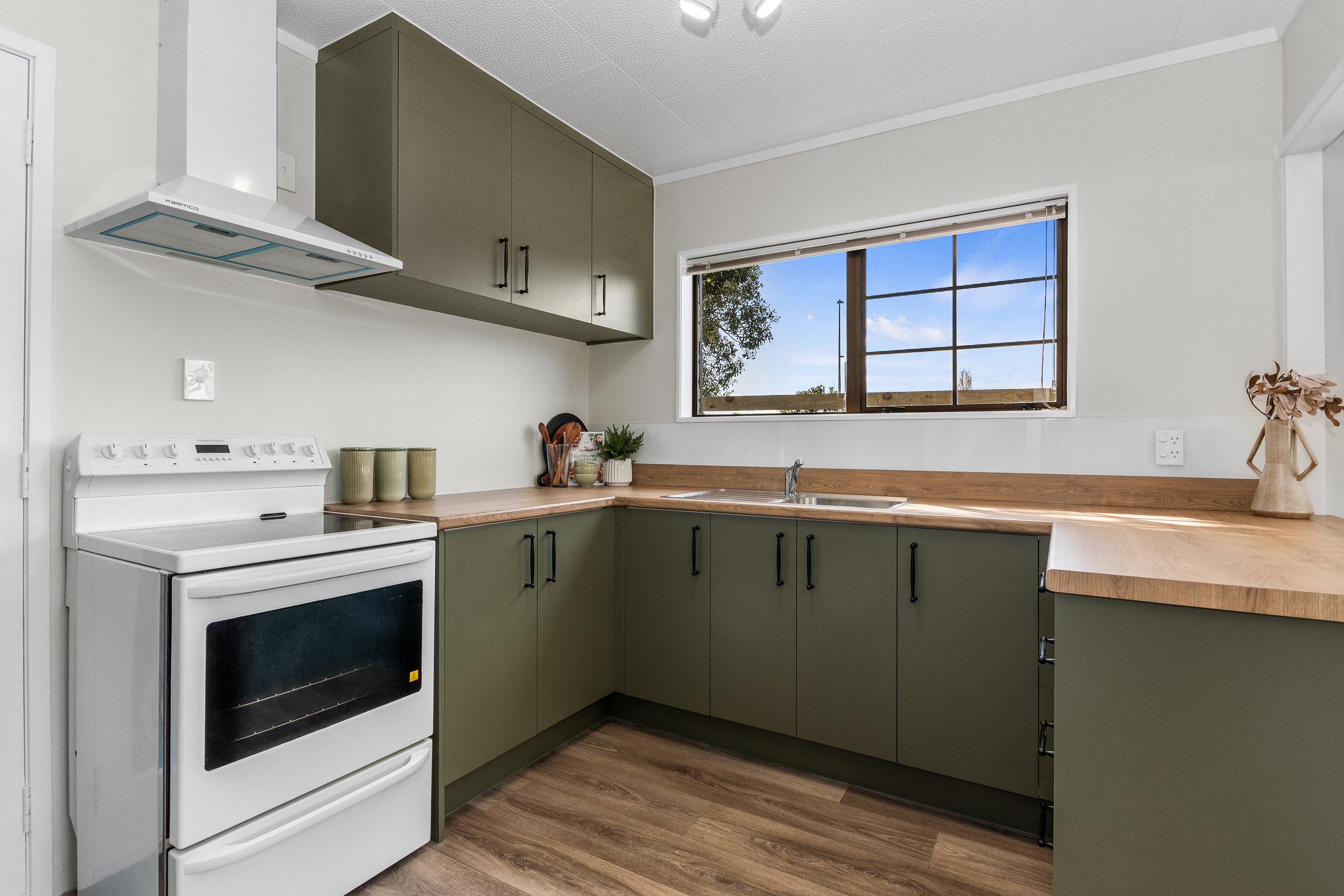 Residential for sale in Whangarei, 4/188 Kamo Road, Whau Valley, 90 m²