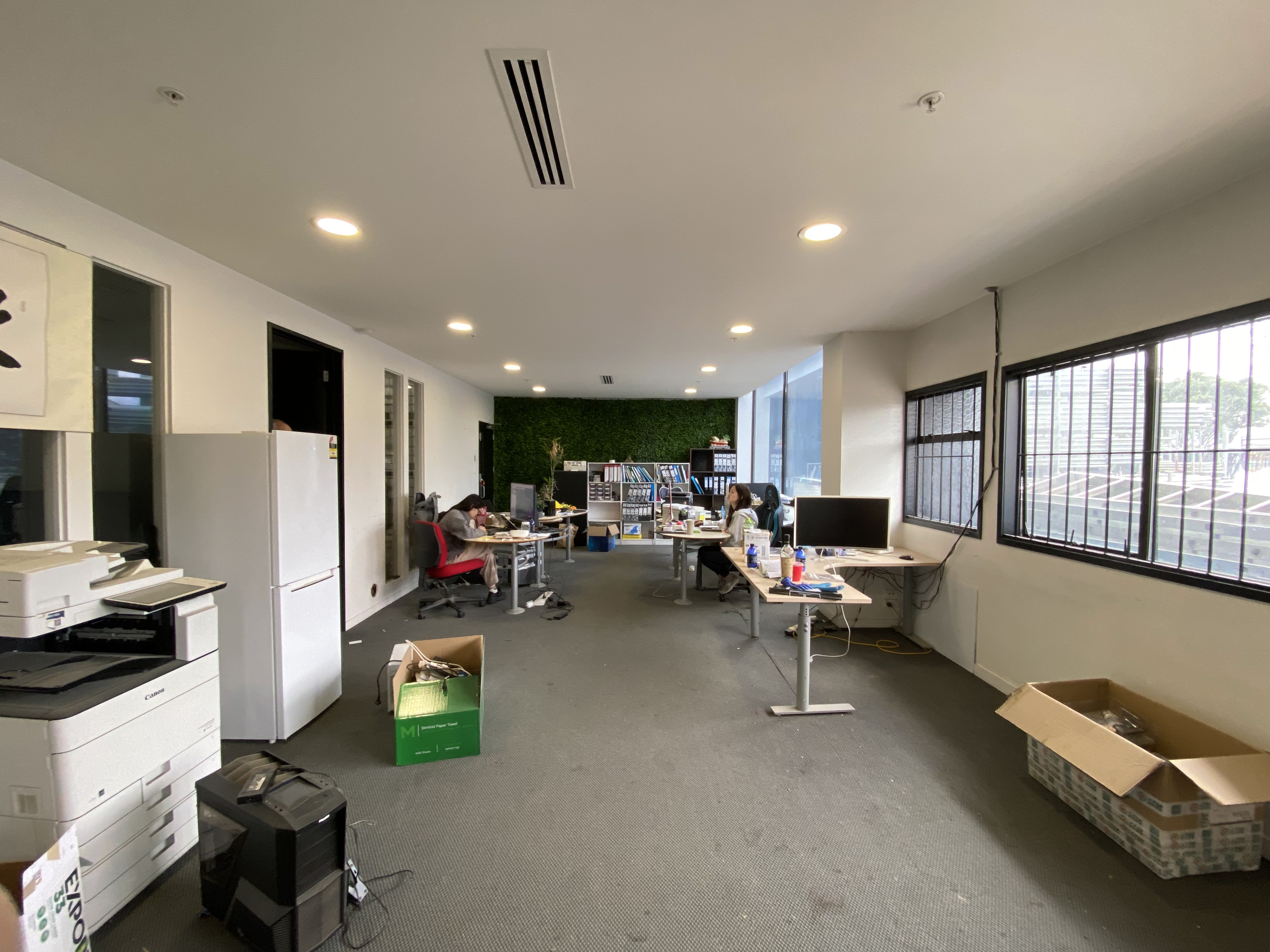 Commercial for rent in Auckland, Carr Road, Mount Roskill, 1050 m²
