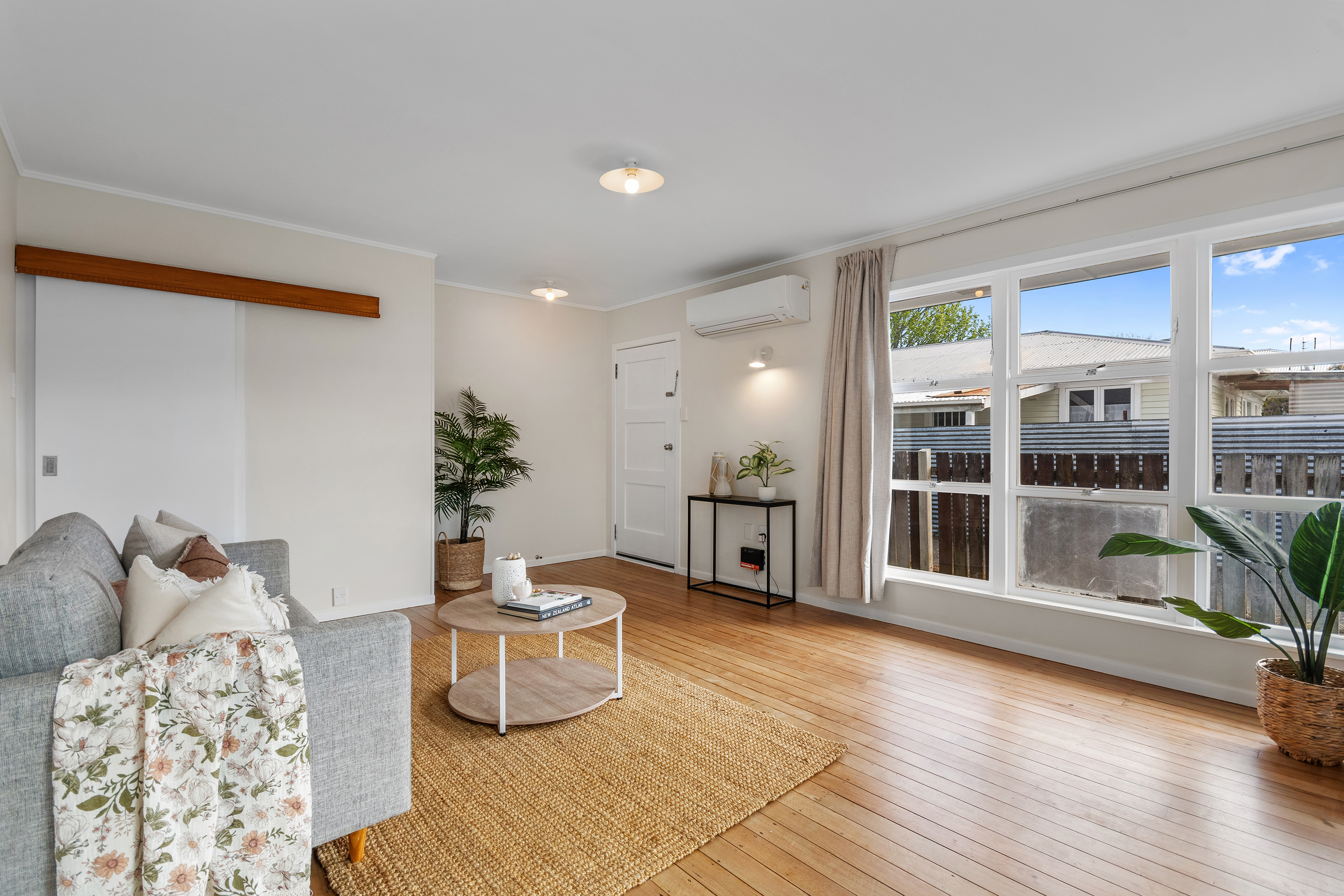 Residential for sale in Whangarei, 18 Raumanga Valley Road, Raumanga, 100 m²