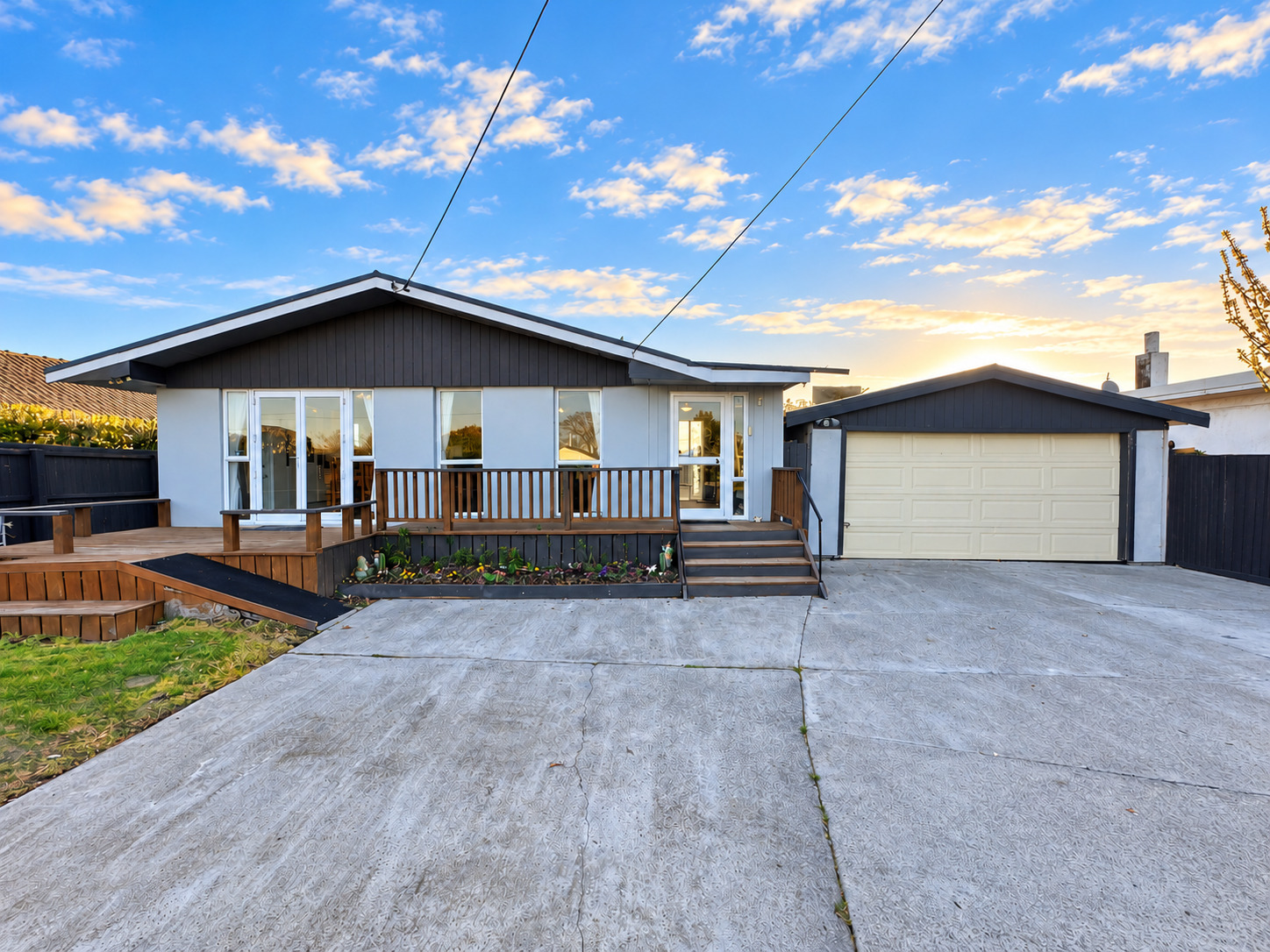 Residential for sale in Christchurch, 17 Mortlake Street, Hornby, 100 m²