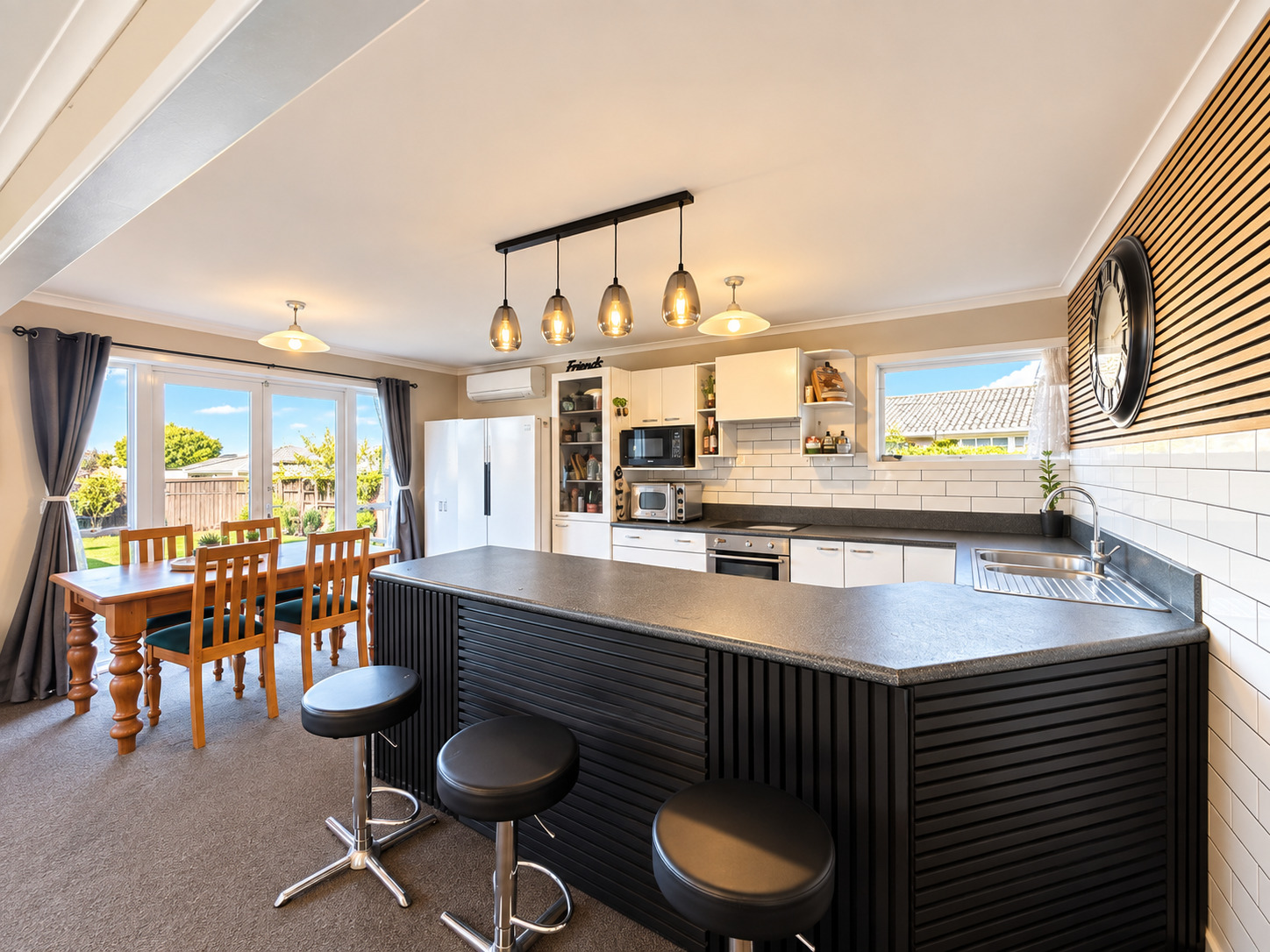 Residential for sale in Christchurch, 17 Mortlake Street, Hornby, 100 m²