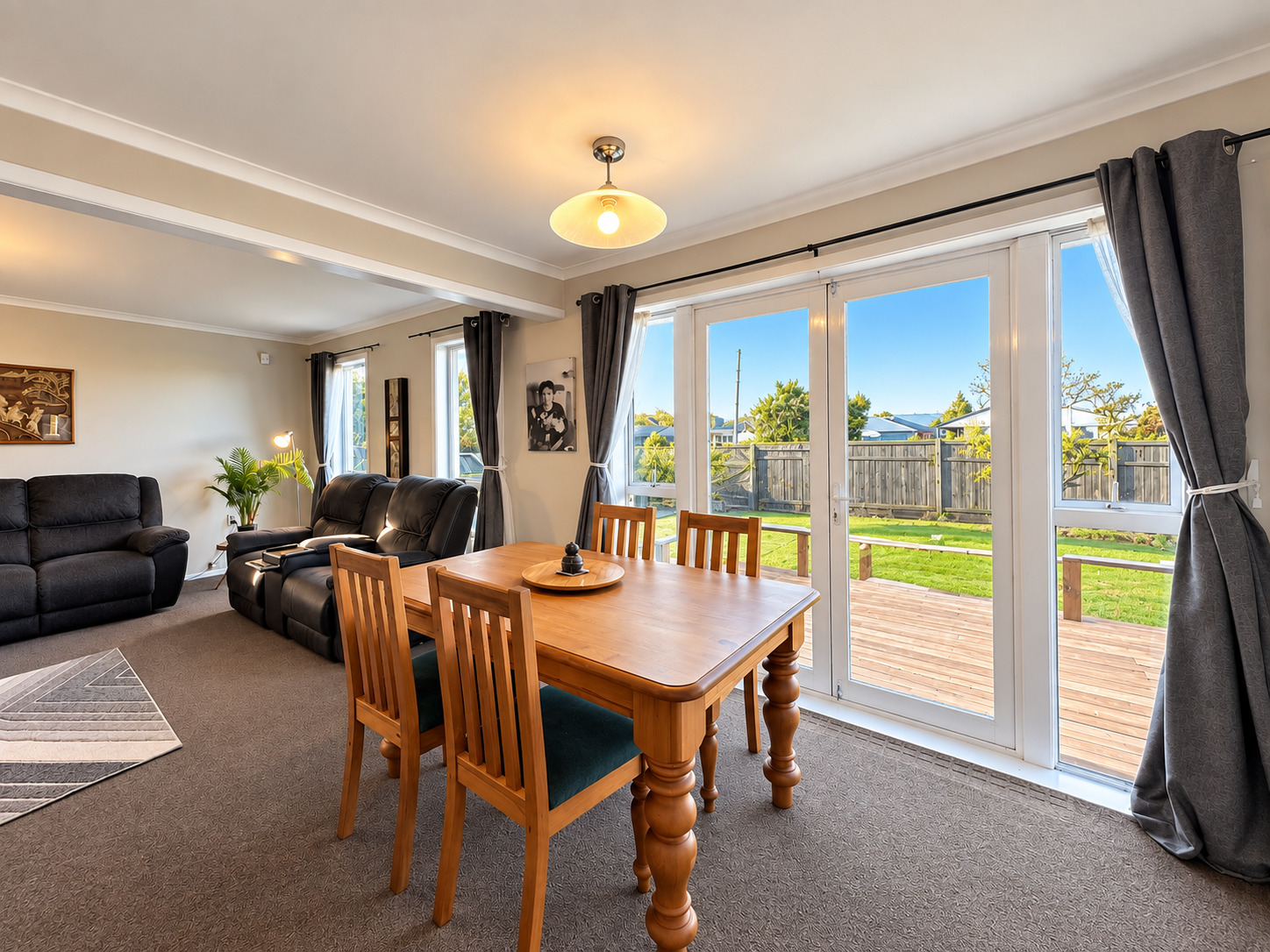 Residential for sale in Christchurch, 17 Mortlake Street, Hornby, 100 m²