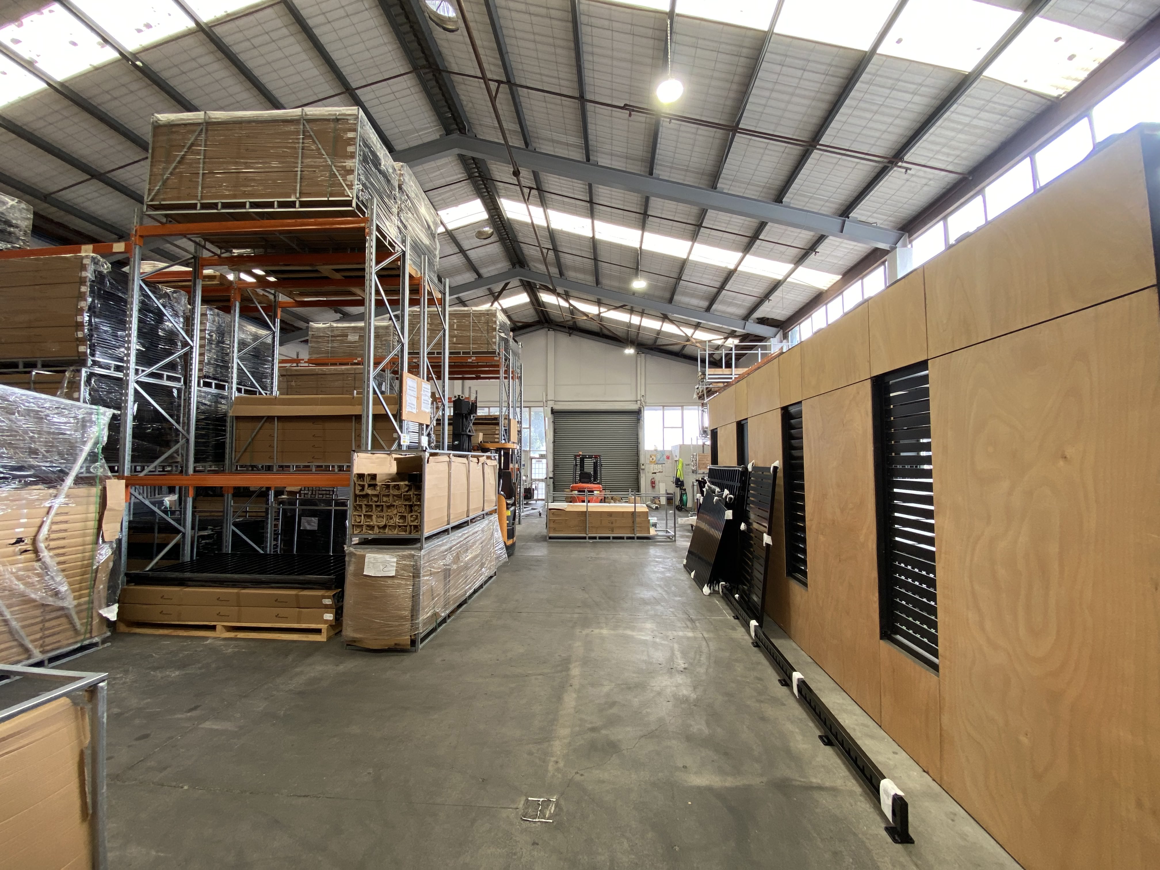 Commercial for rent in Auckland, 71A Patiki Road, Avondale, 1121 m²