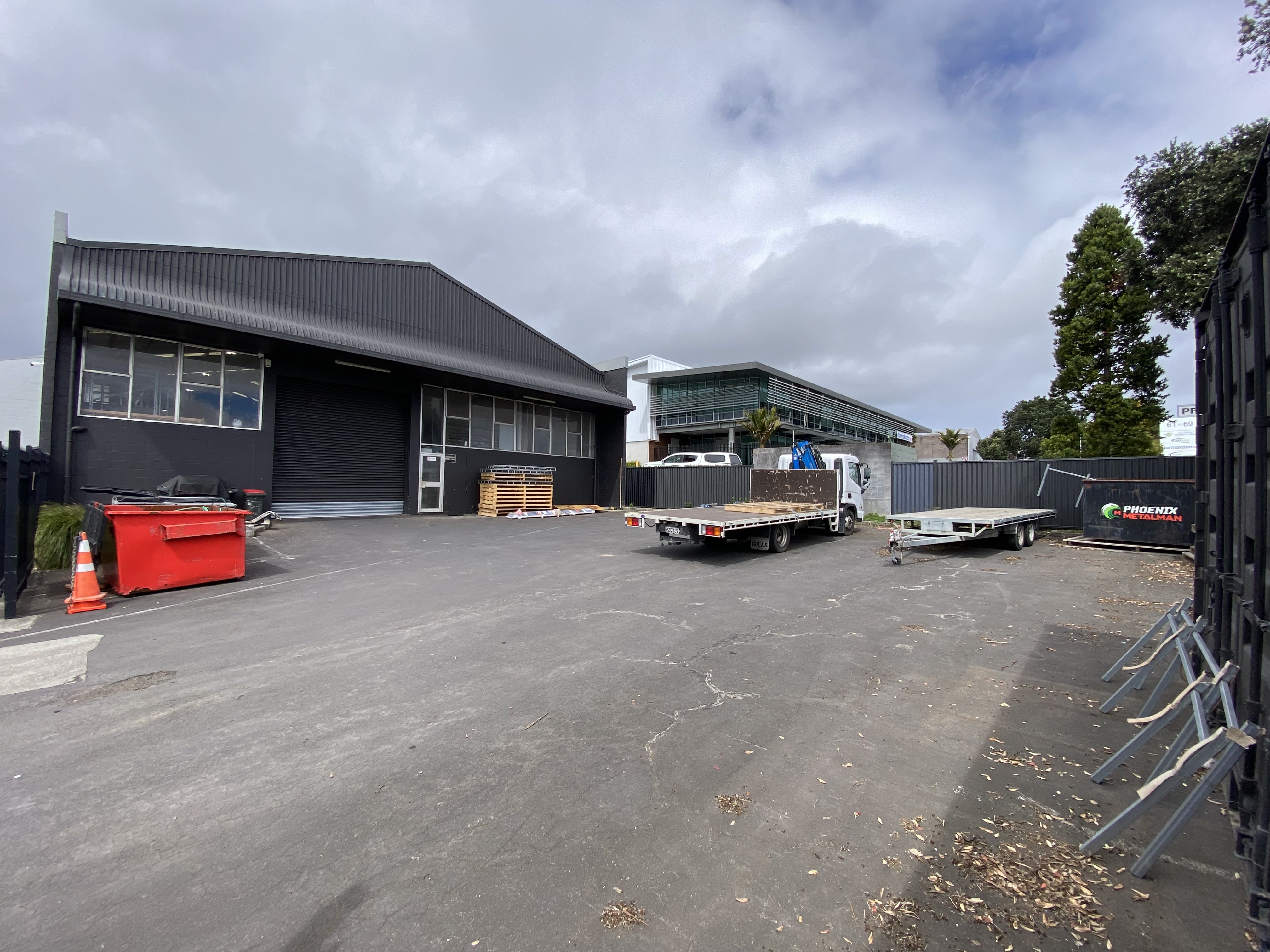 Commercial for rent in Auckland, 71A Patiki Road, Avondale, 1121 m²
