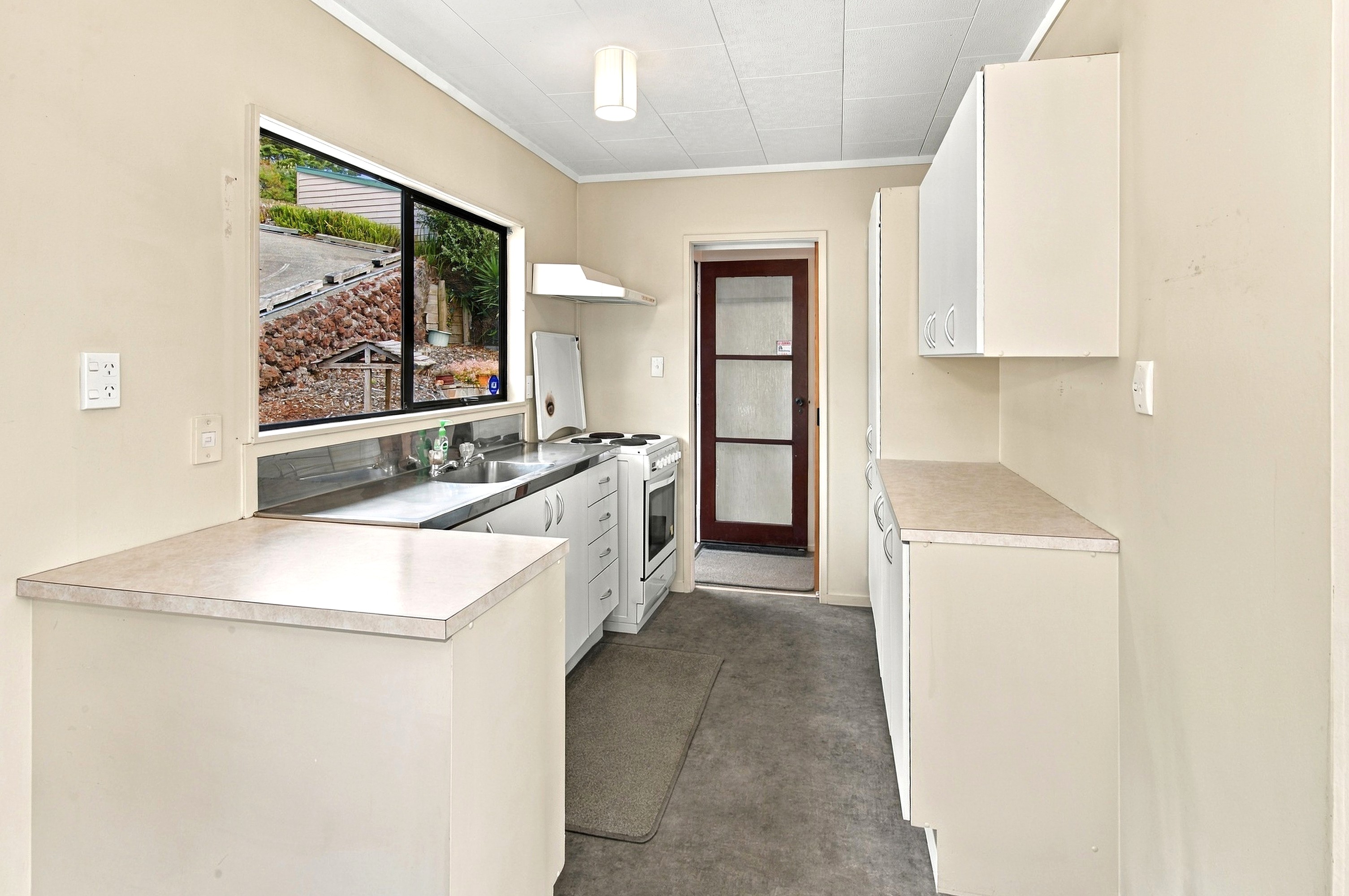 Residential for sale in Whangarei, 34 Raumati Crescent, Onerahi, 110 m²