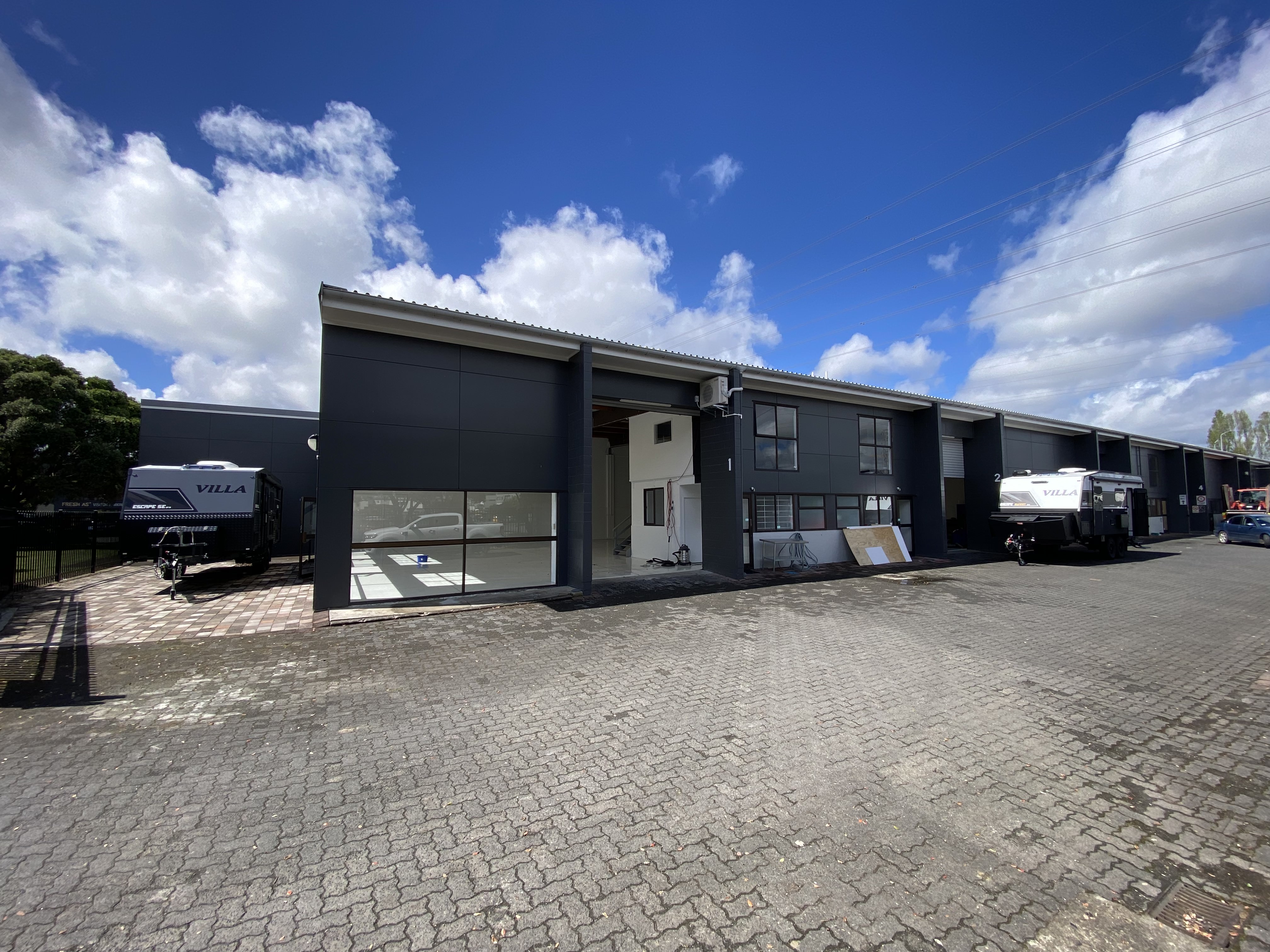 Commercial for rent in Waitakere City, Unit 1/43 The Concourse, Henderson, 442 m²