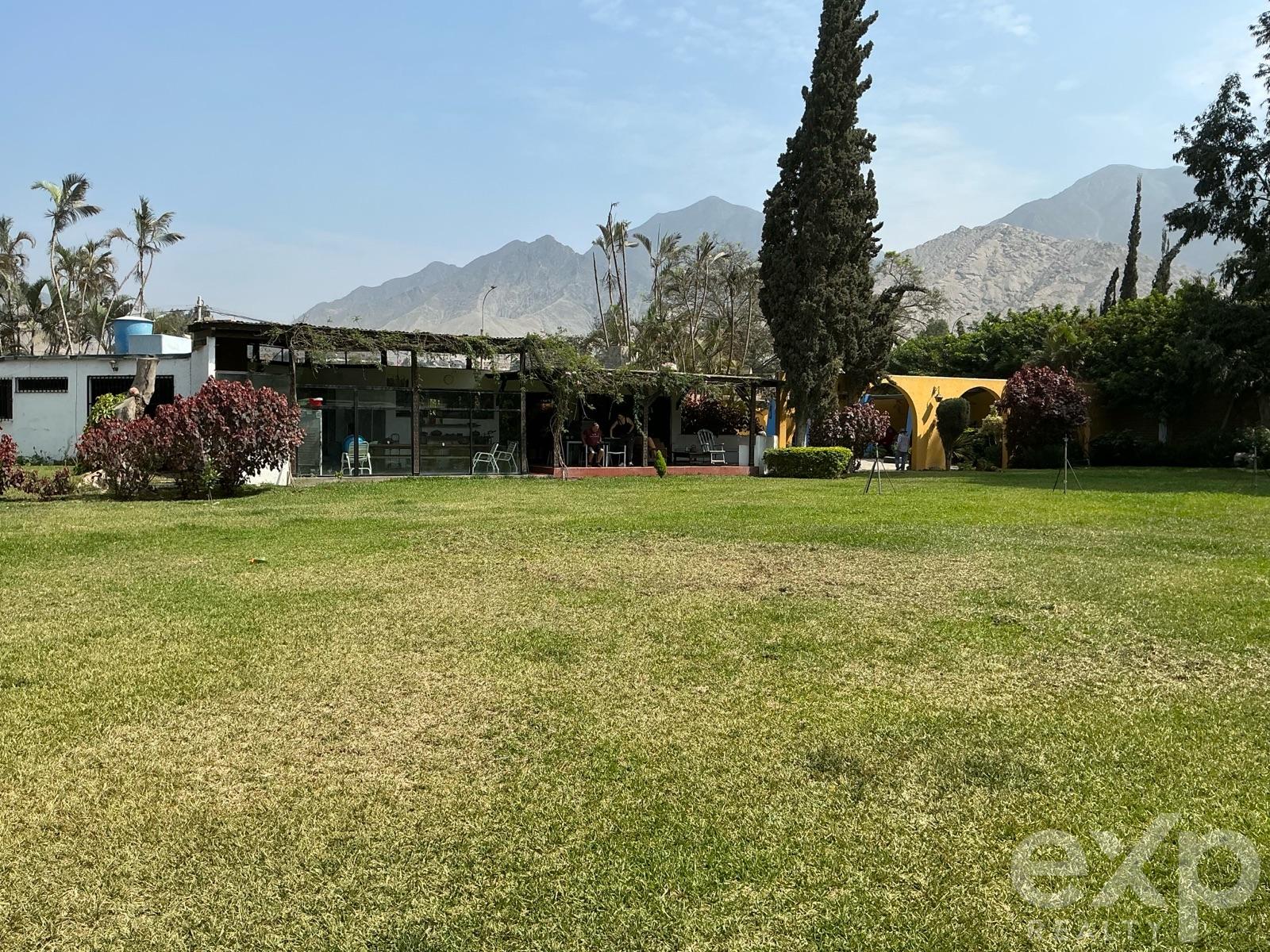 House en alquiler en Lima | Lima | Cieneguilla, Av. Tambo Viejo, Mz F, lote 3-2 Parcelación Cieneguilla, Segunda Etapa, 6497 m²