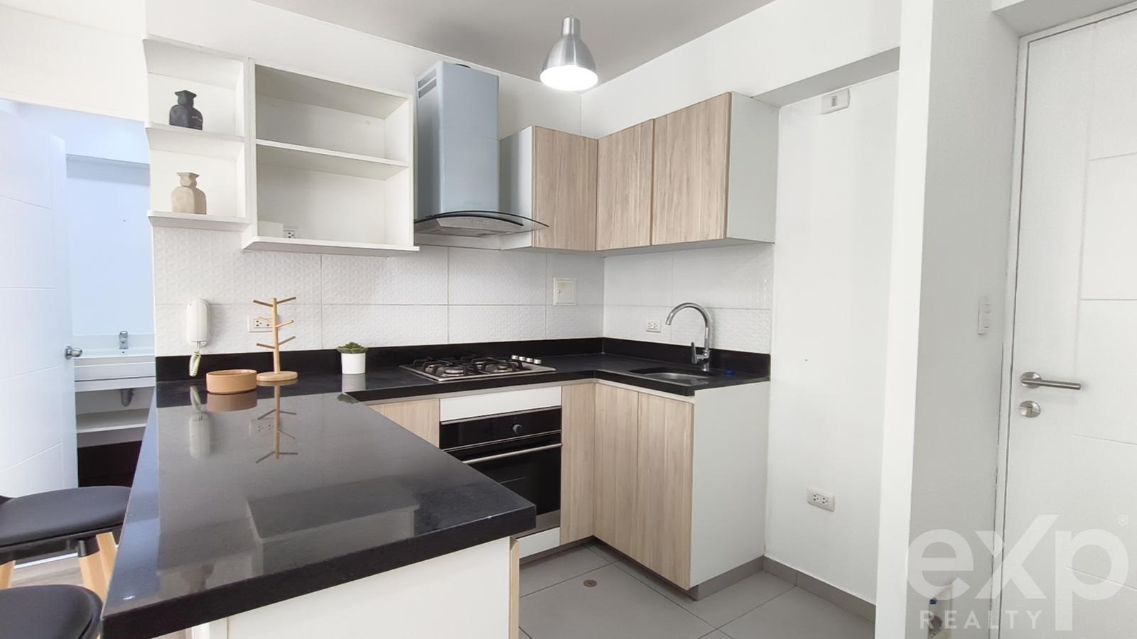 Apartment for sale in Lima | Surquillo | JARDINES DE ARAMBURU, iCalle los negocios 200, 47 m²