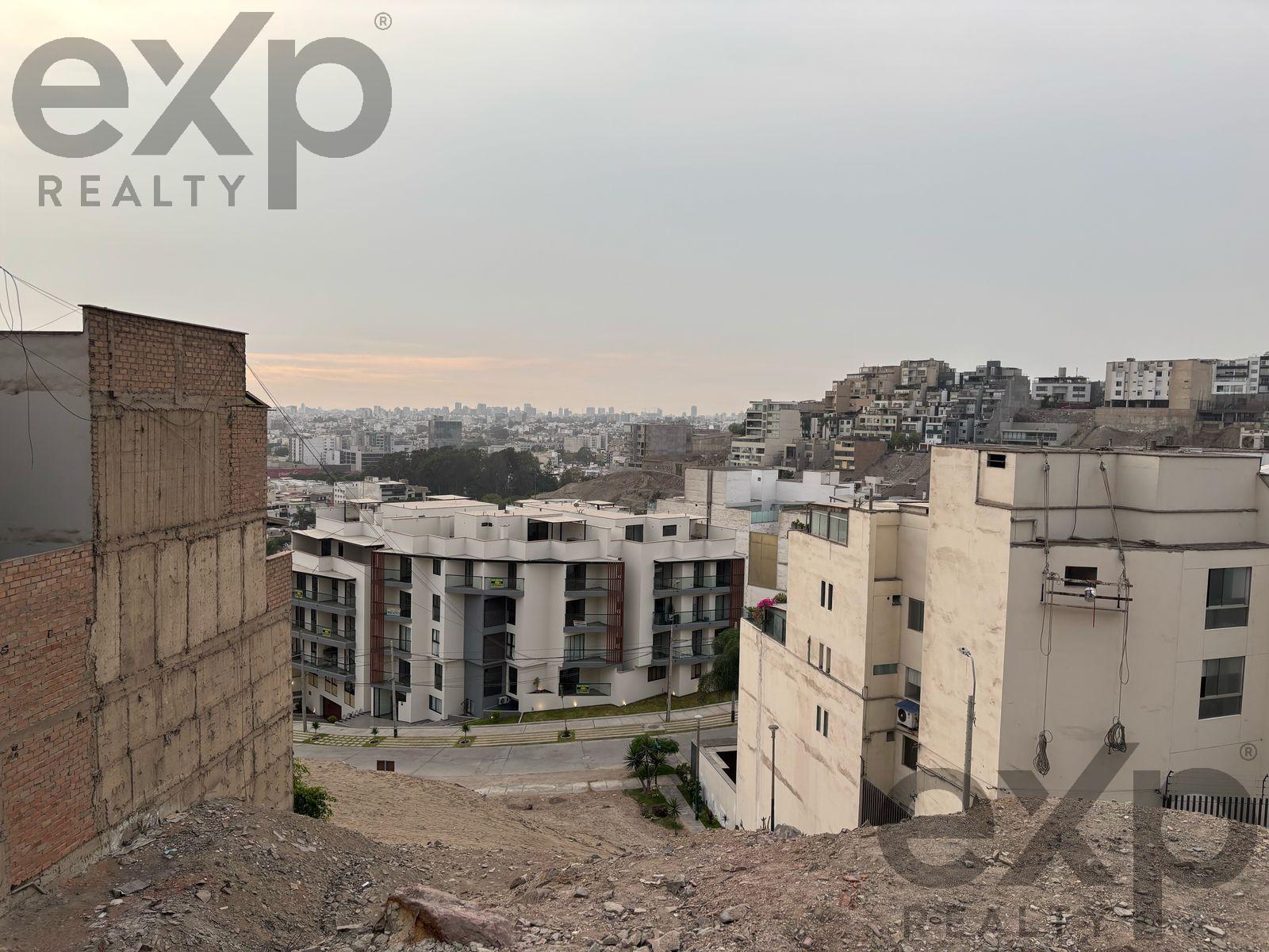 LAND FOR SALE IN SURCO 2