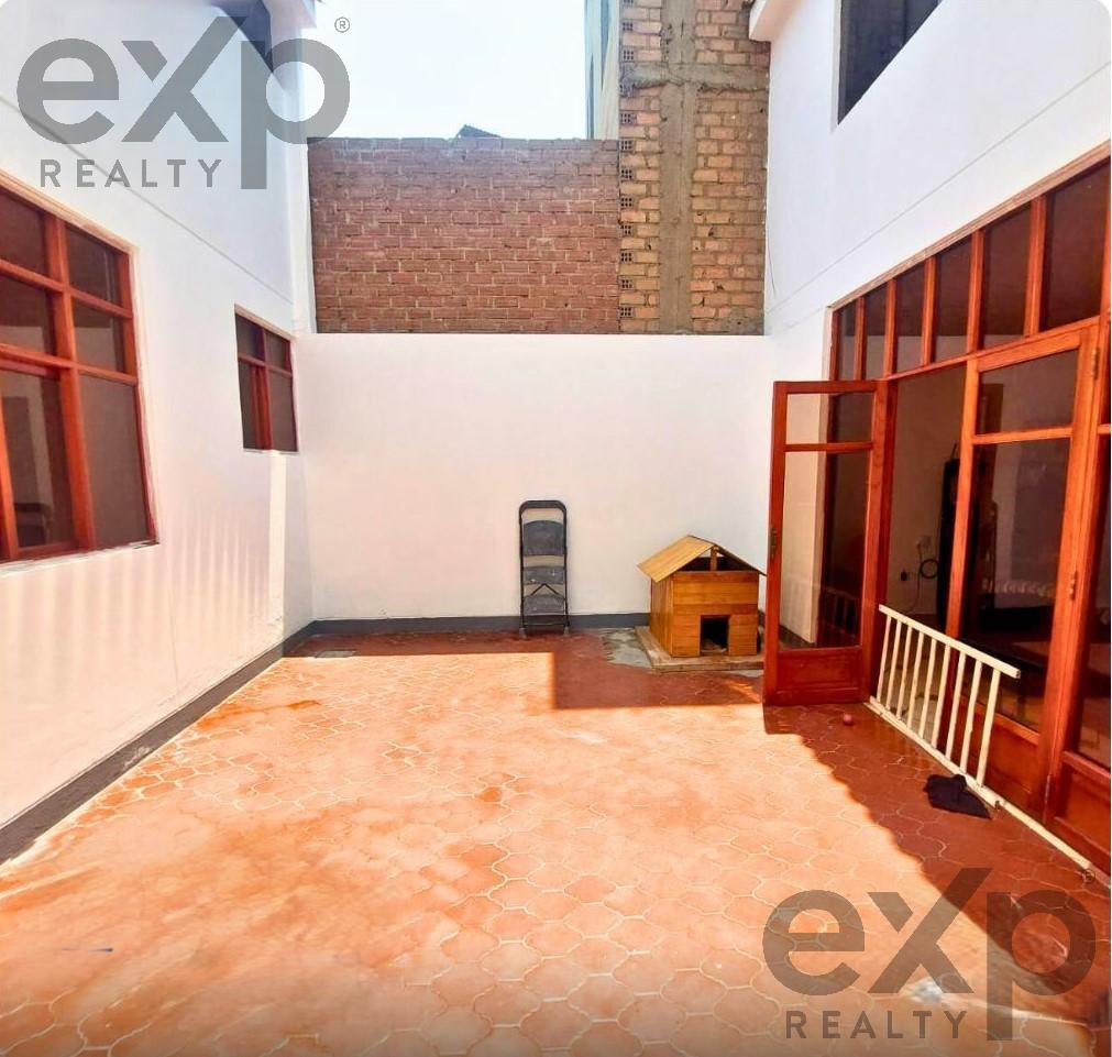Casa en venta en Lima | Los Olivos | PROLIMA, Jirón 1 Mz. Q Lt 11 Los Olivos, 260 m²
