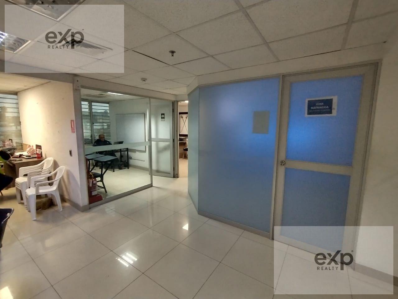 Oficina en venta en Lima | Santiago de Surco | MONTERRICO, Av. La Encalada al 1000 urb. C.C. Monterrico, 85 m²
