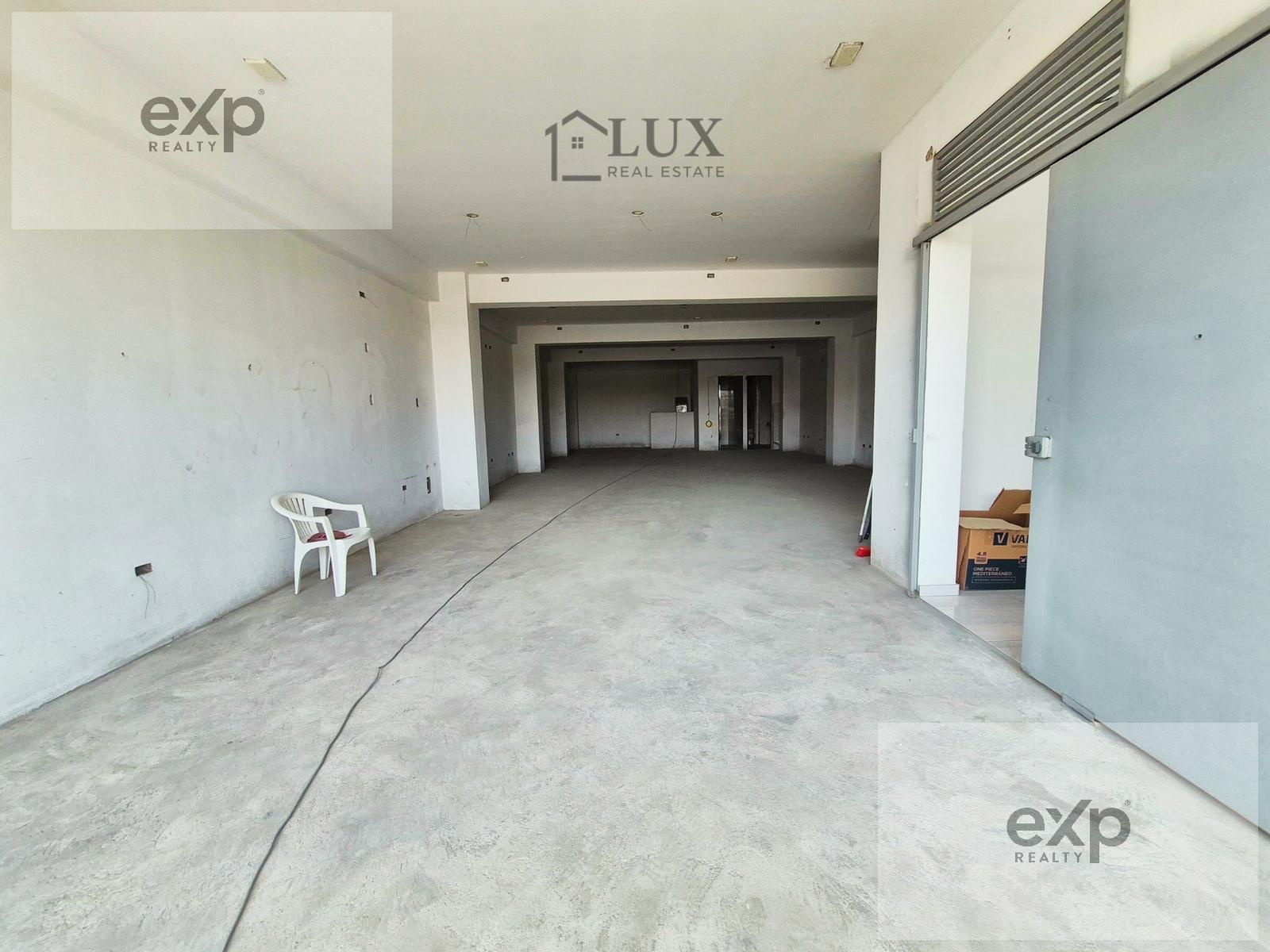 Commercial space in a highly commercial zone of North Lima 5