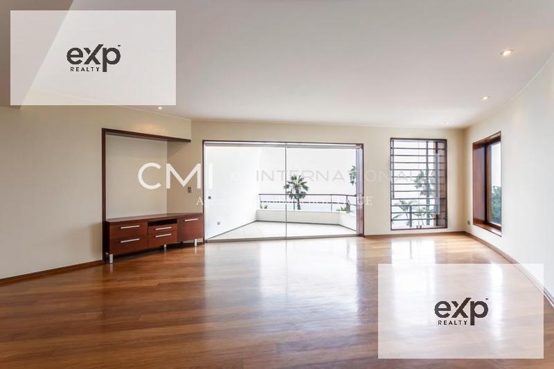 UNFURNISHED APARTMENT FACING BARRANCO MALECON | 255 m² 3