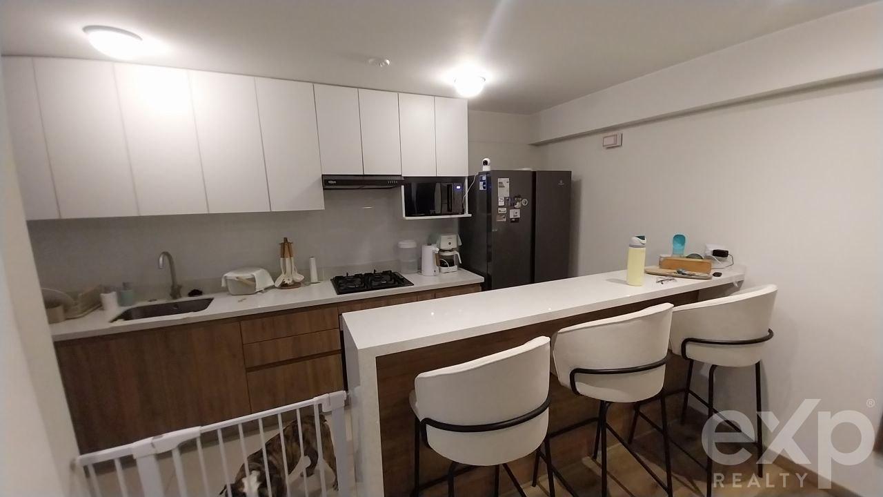 HERMOSO DEPA DE 2 DORMS EN MAGDALENA. 