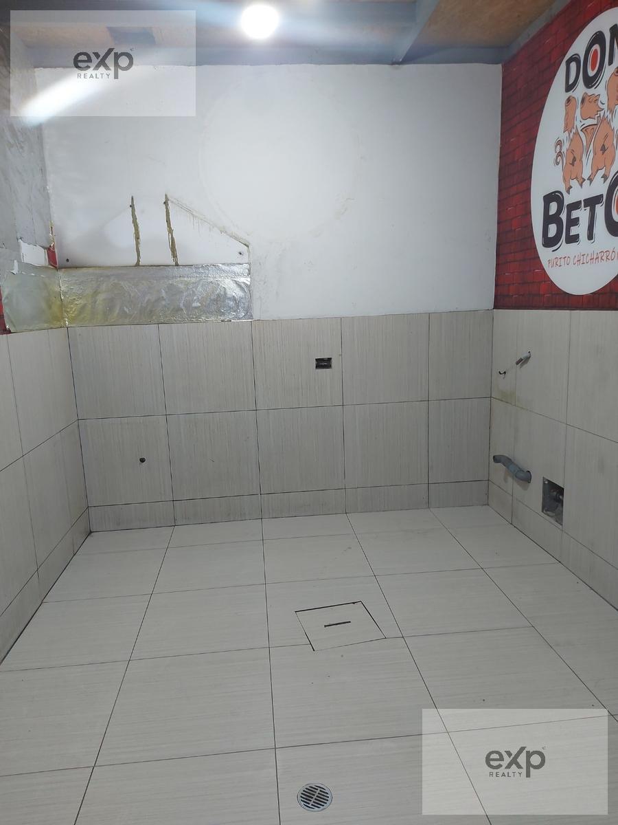 Store in Qatuna Market 1 3