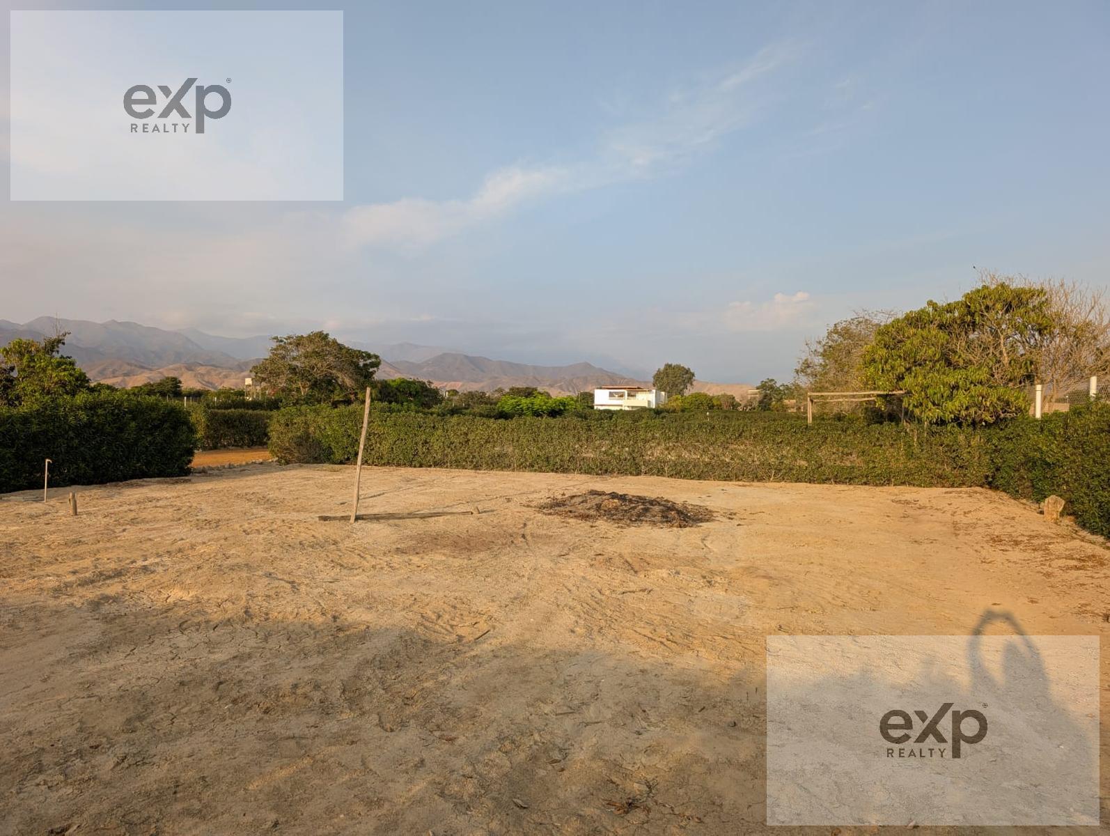 Selling 1000 m2 Land in Los Tamarindos Condominium. Asia. 5