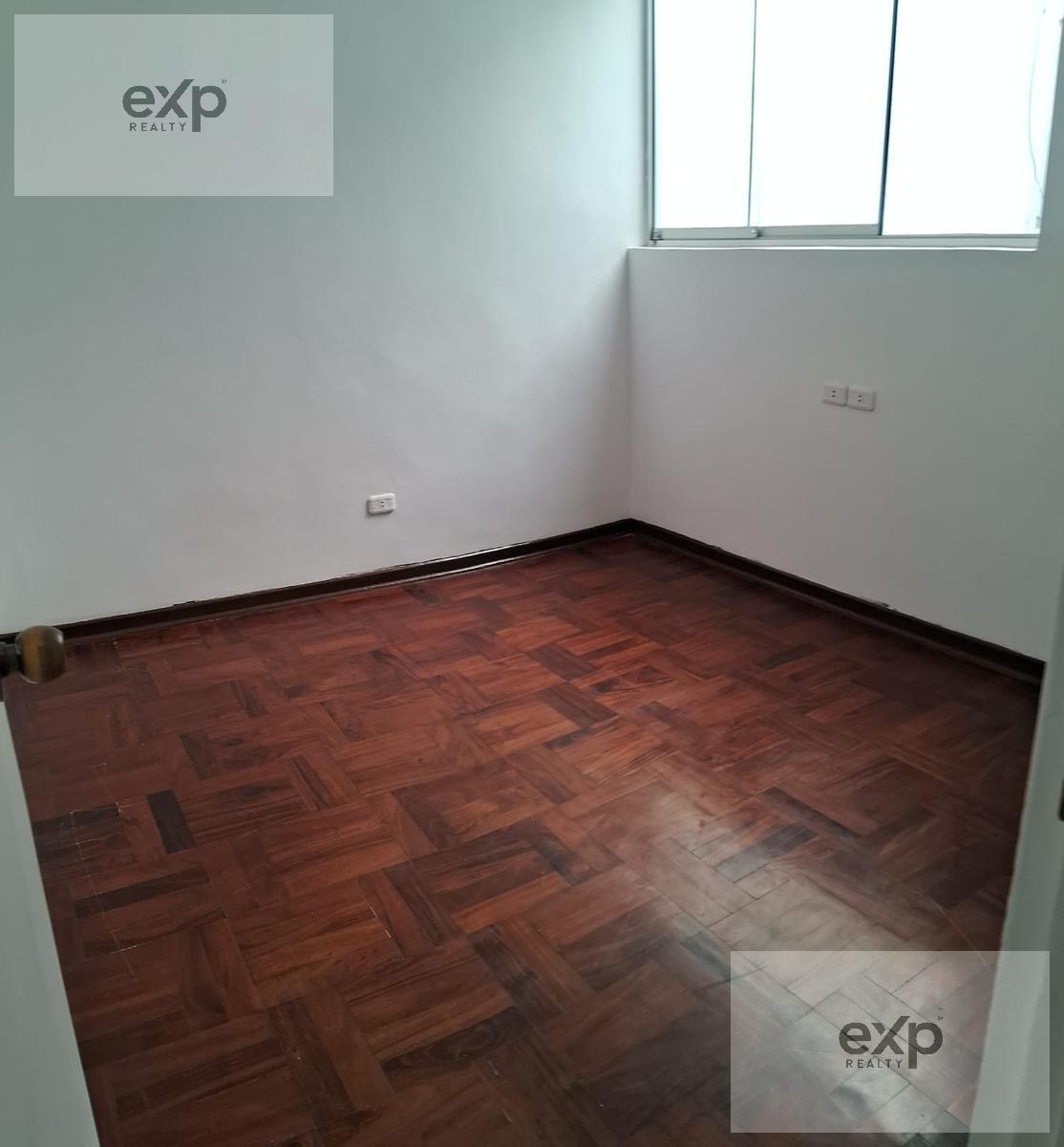 Apartment in Lince 3