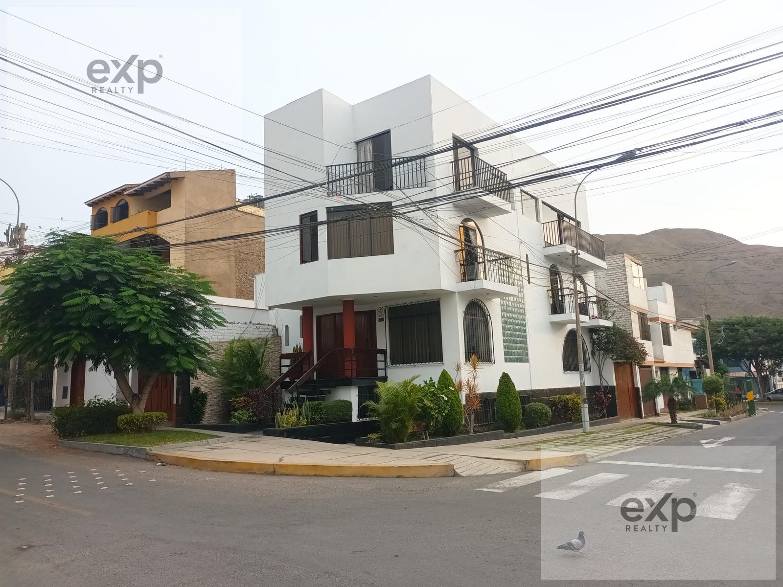 Casa en venta en Lima | La Molina | LA CAPILLA, Calle Valladolid, La Capilla, La Molina, por la USMP, 251 m²