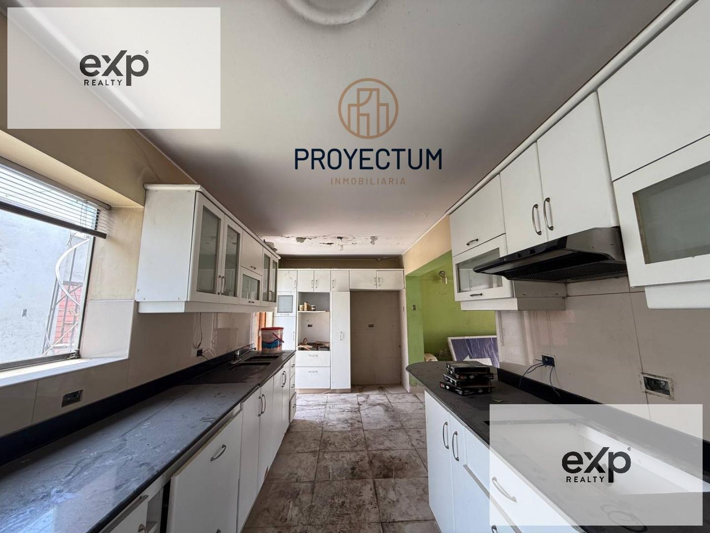 Local comercial en Alquiler Surco 