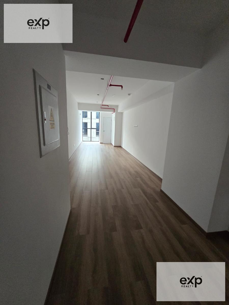 Oficina en alquiler en Lima | Lima | Santiago de Surco, Avenida La Encalada Cdra 17 en Urb. Monterrico, Surco, 41 m²