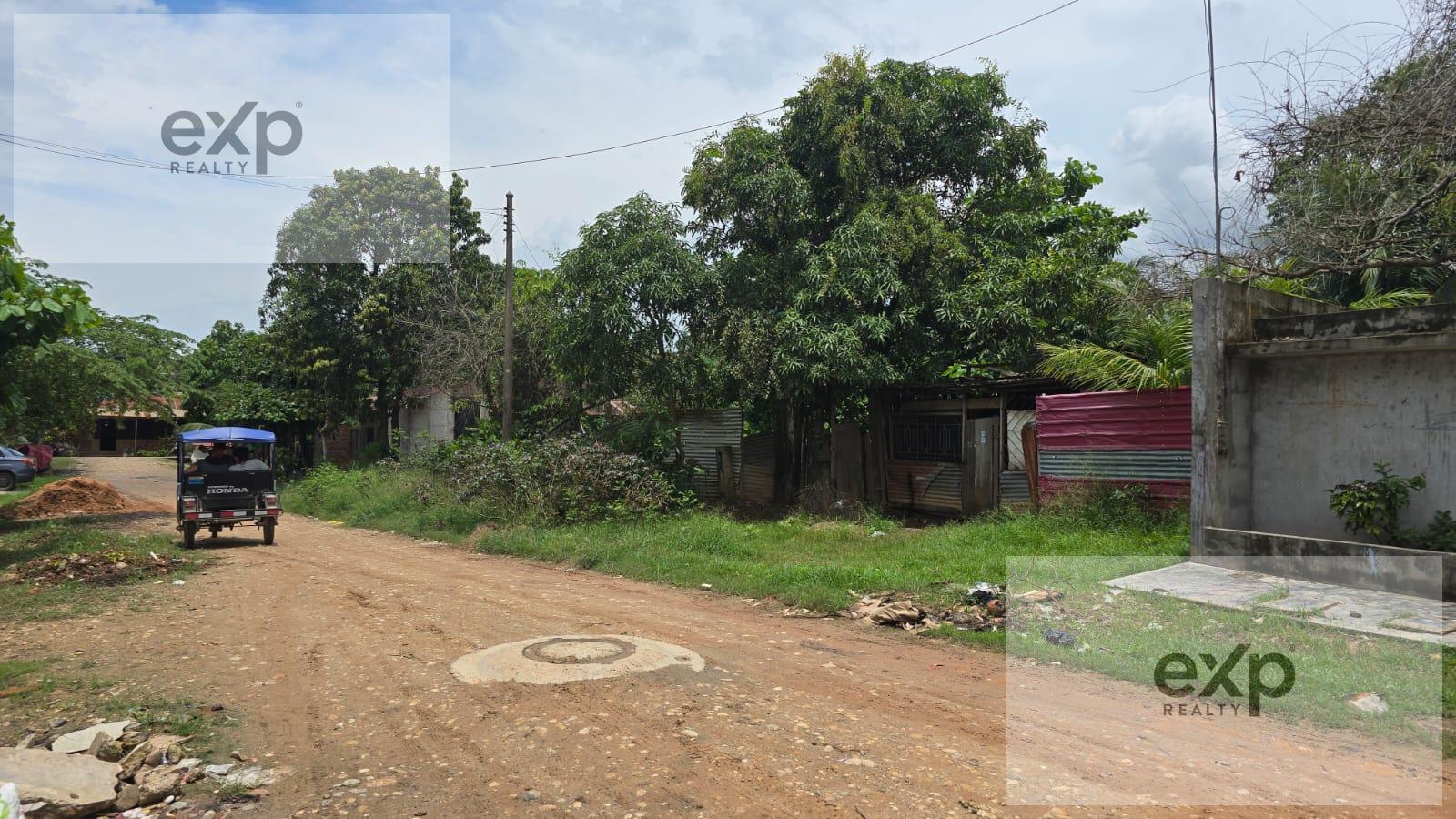 Terreno en venta en Ucayali | Coronel Portillo | manantay, JR. HABANA MZ H LT 6 AA.HH LAS FLORES, 300 m²