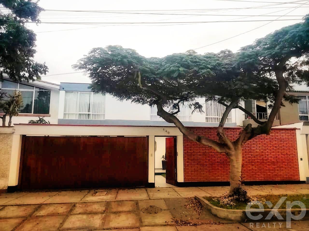Casa en venta en Lima | Lima | San Isidro, VENTA CASA SAN ISIDRO URB EL PALOMAR  $730,000, 300 m²