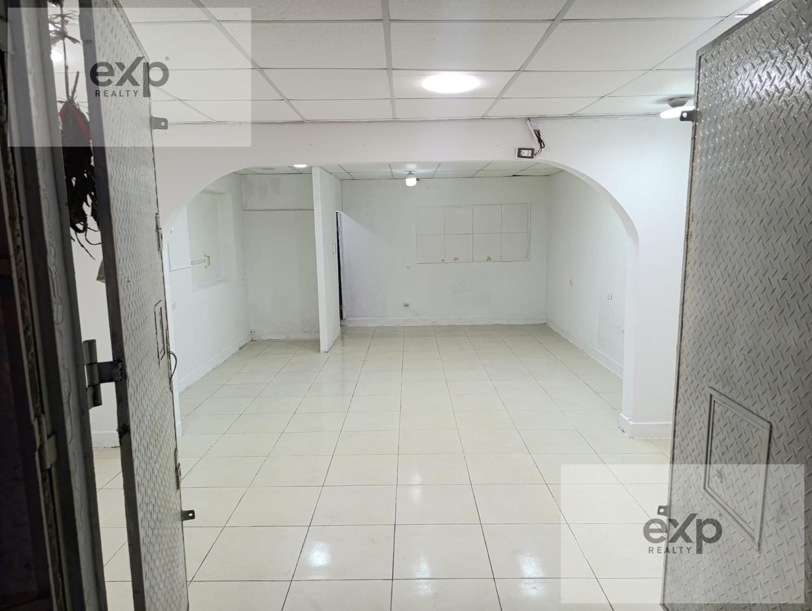 Consultorio en alquiler en Lima | San Juan de Miraflores | VALLE DE SHARON, Prolongación Av. Canevaro 392, 38 m²