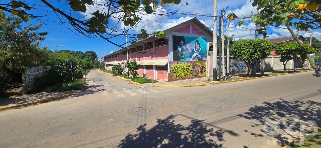 ?Gran Oportunidad de Inversión Terreno Comercial de 9,560 m² en Av. Centenario - Pucallpa