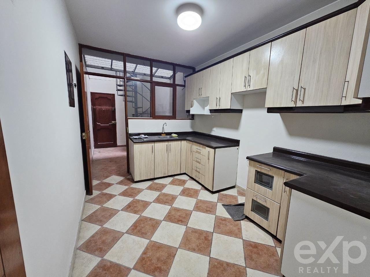 Casa en venta en Lima | Santiago de Surco | SURCO, JR LUIS DEXTRE ECHAIZ SURCO, 360 m²