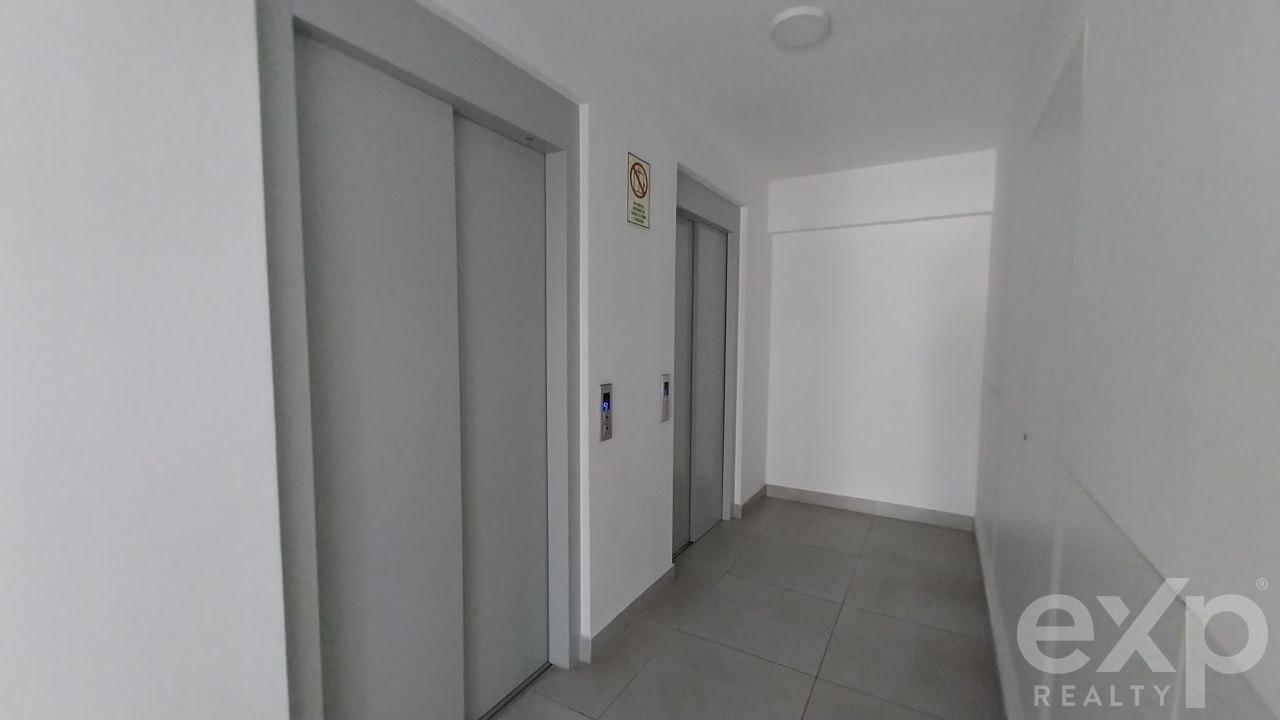 Departamento en venta en Lima | Surquillo | BARRIO MEDICO, AV SERGIO BERNALES, 73 m²
