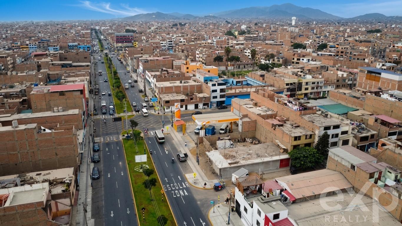 Locales Comerciales en alquiler en Callao | La Perla | SANTA ROSA, Av. Pacasmayo con Calle 4 con Calle 4, 200 m²