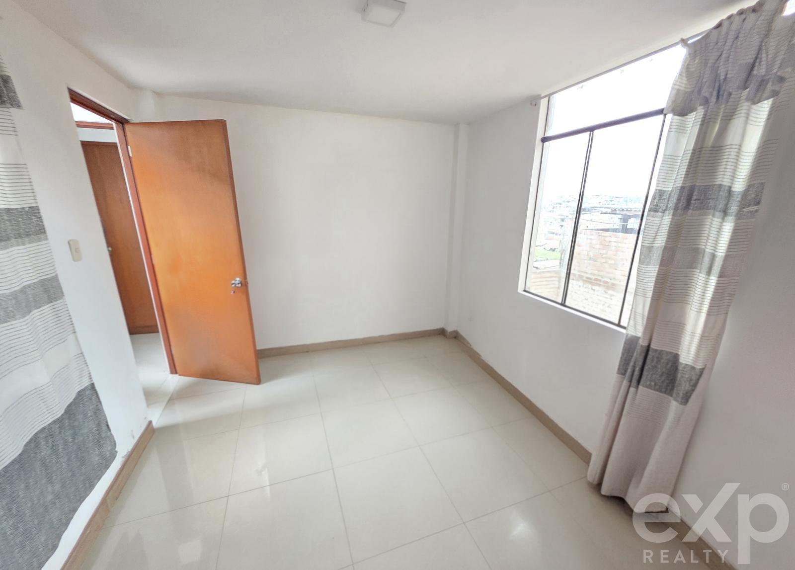 Sale of house in Villa María del Triunfo 3