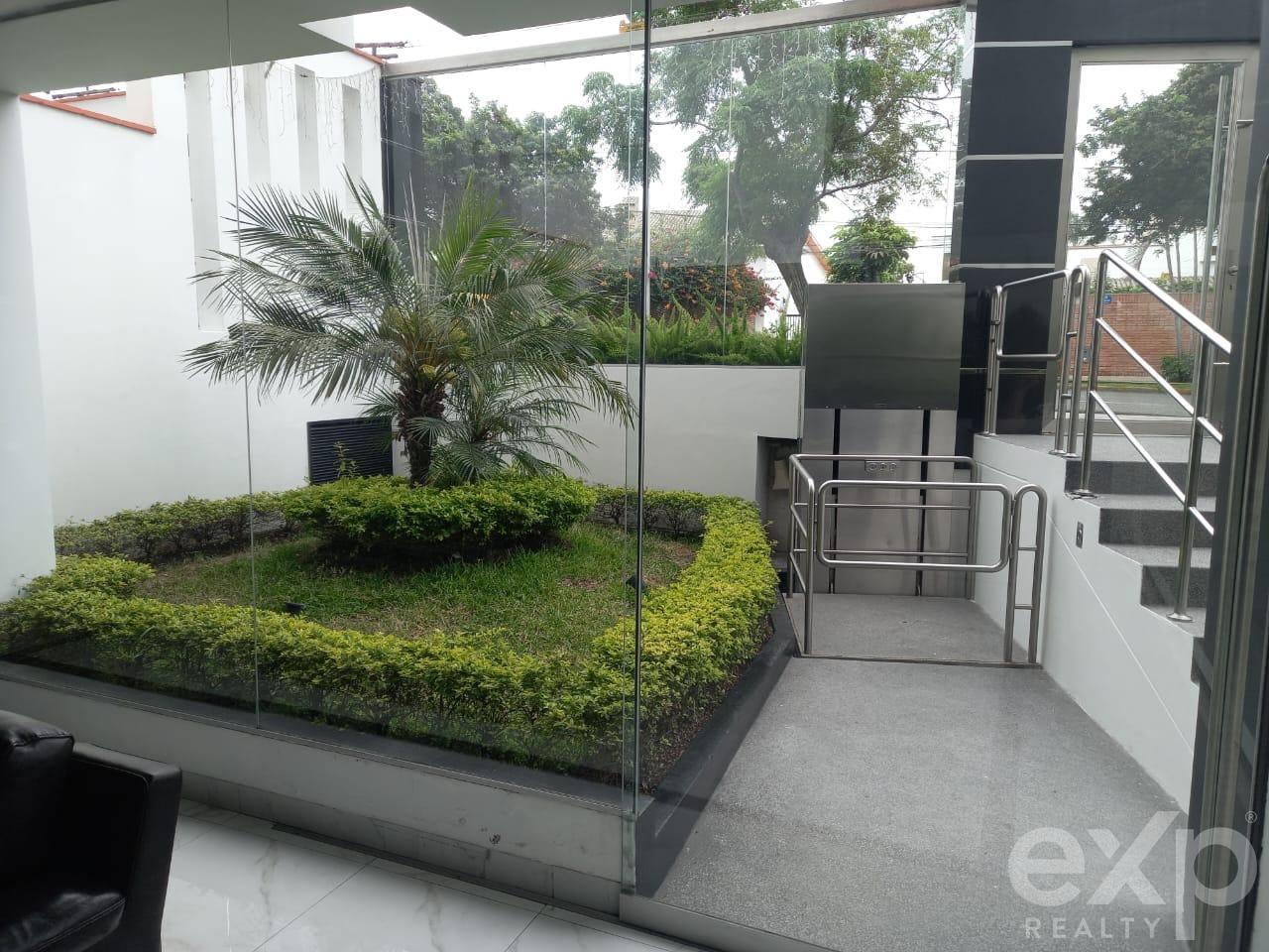 Departamento en alquiler en Lima | Santiago de Surco | CHACARILLA DEL ESTANQUE, Av. Reynaldo Vivanco 374, 152 m²